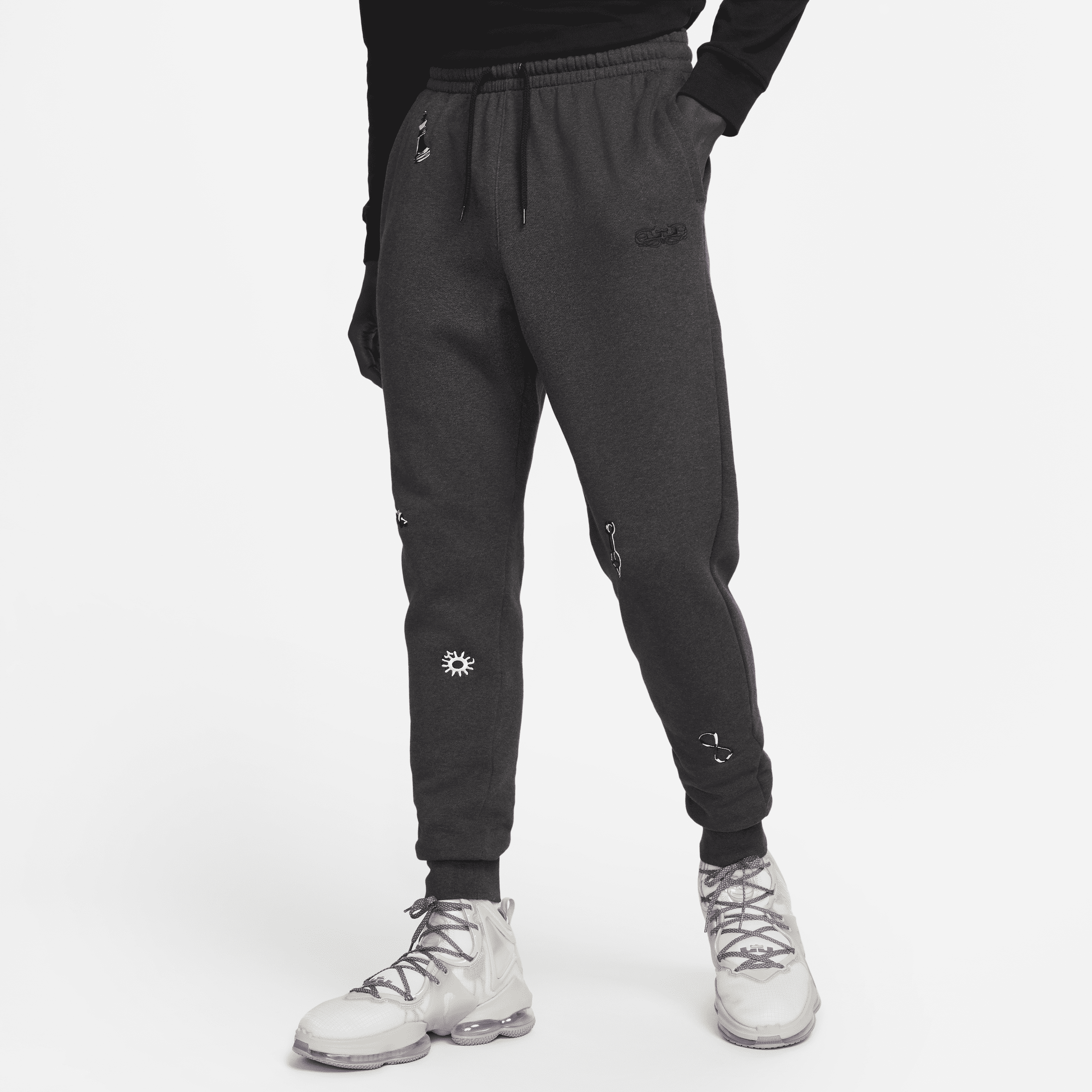 Shop LeBron Men s Fleece Trousers Nike KSA
