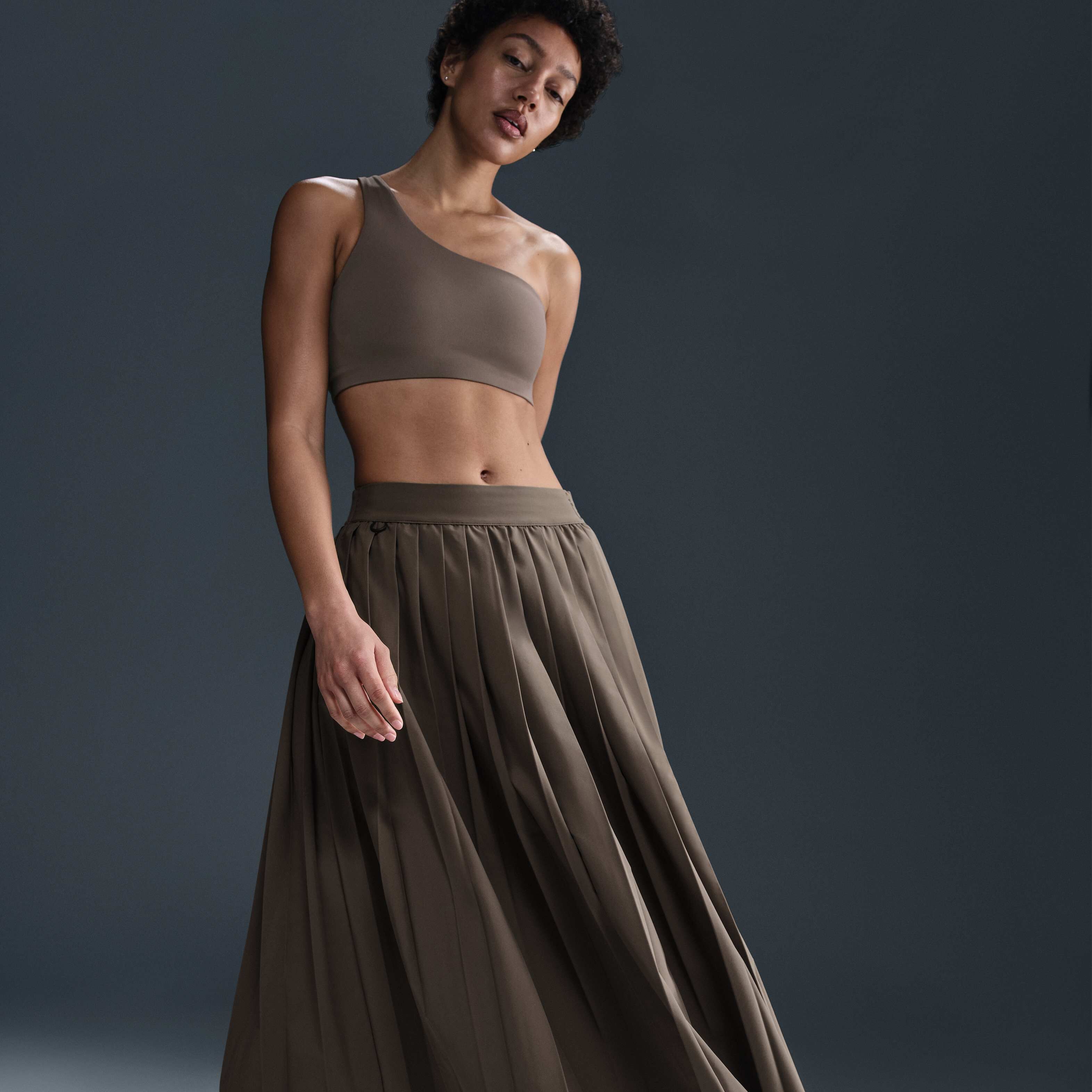 スカート Nike 24.7 PerfectStretch Women's Dri-FIT Pleated Skirt Nike 24.7 PerfectStretch Women's Dri Fit Pleated Skirt Size