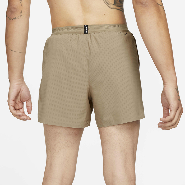 Nike Dri-FIT ADV AeroSwift image number 2 Nike Dri-FIT ADV AeroSwift image number 2