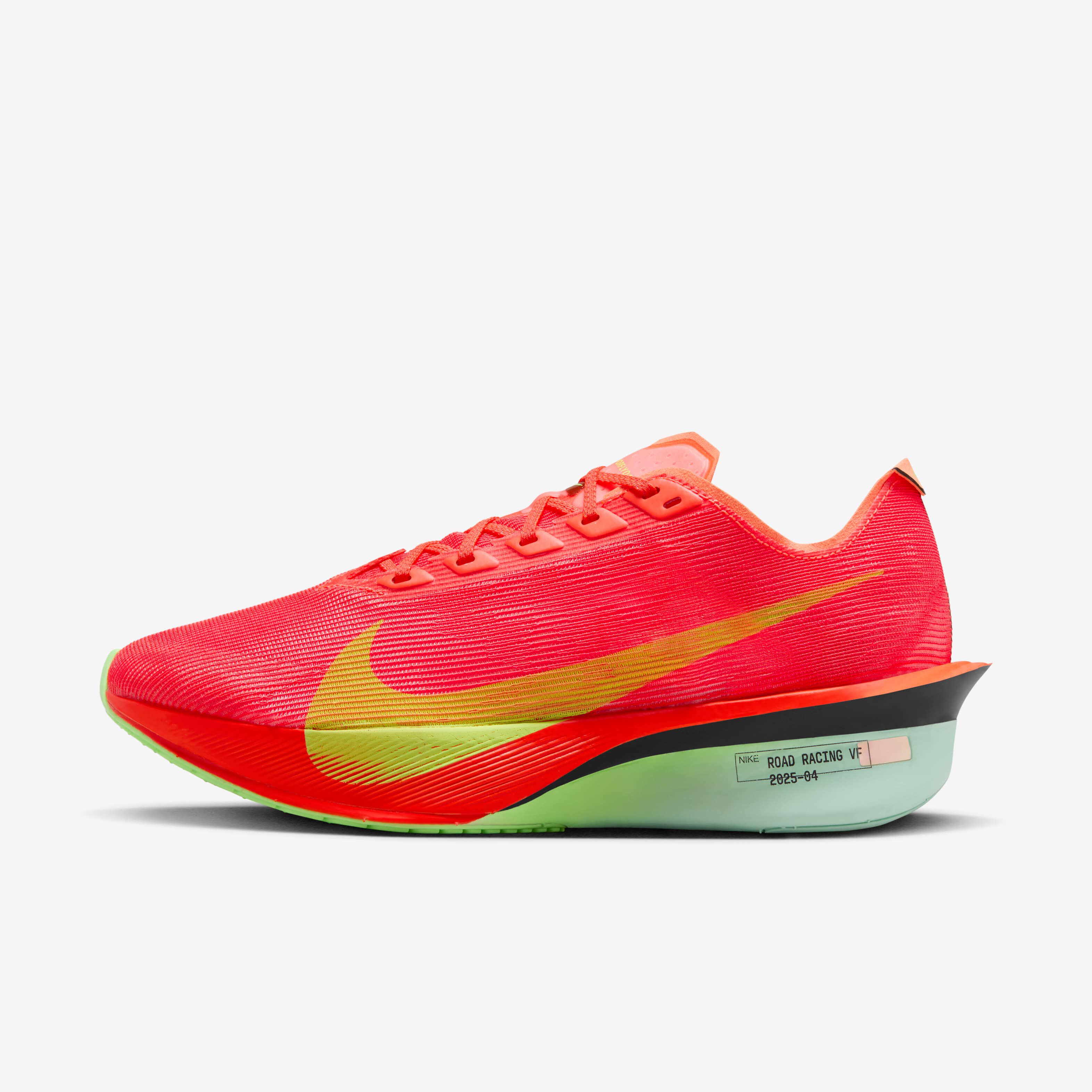 Nike Vaporfly 4 image number 0