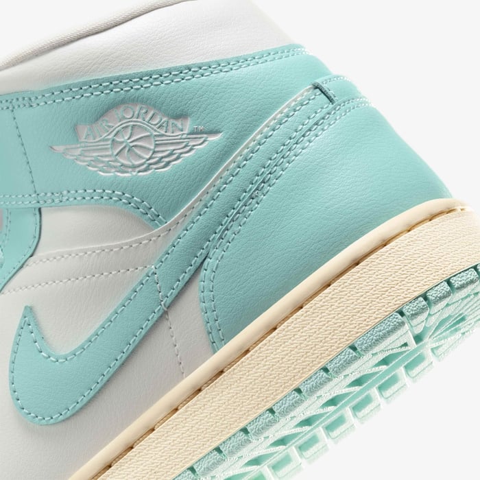 Air Jordan 1 Mid image number 7 Air Jordan 1 Mid image number 7