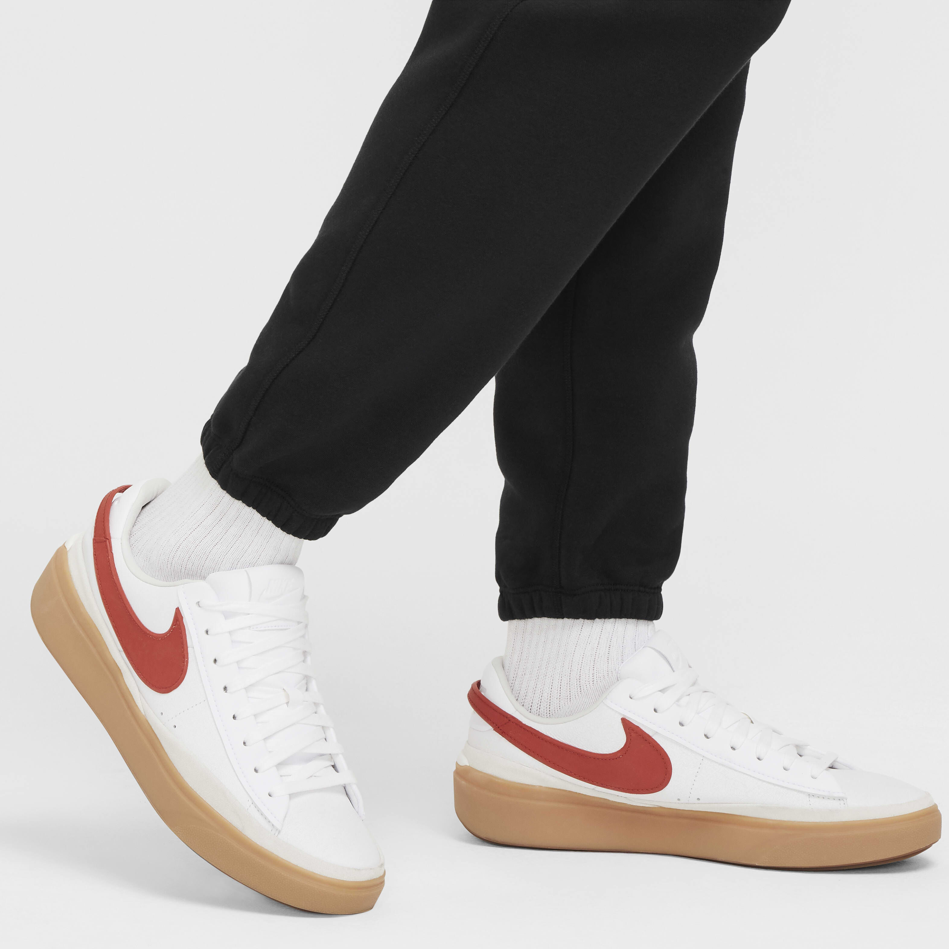 Buy Nike Sportswear Club Men s Fleece Cuffed Trousers Nike Saudi Official