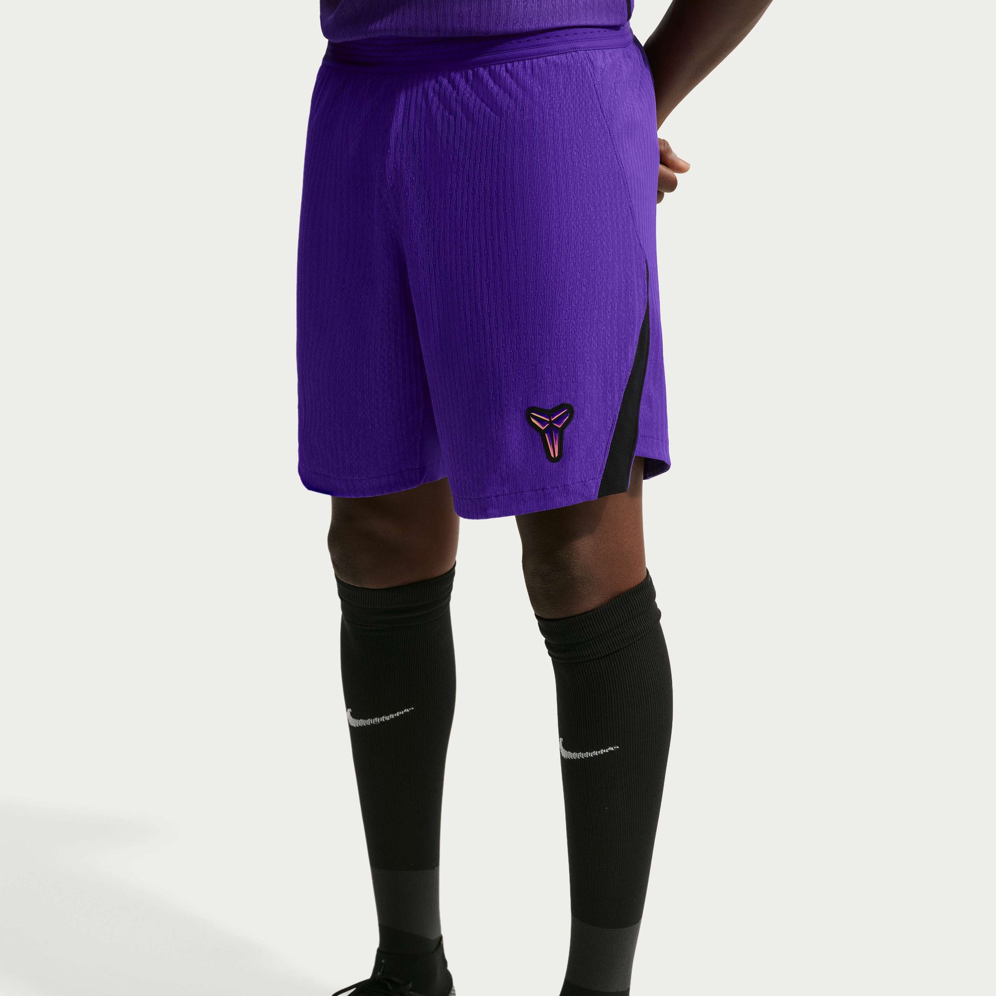 Zoom image