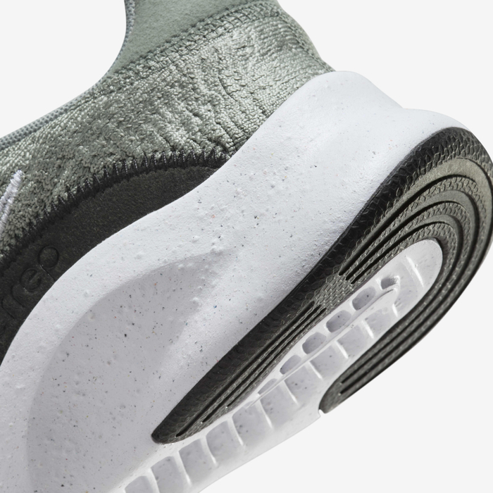 Running Shoes Nike Epic React Flyknit Kids Silver NIKE Epic