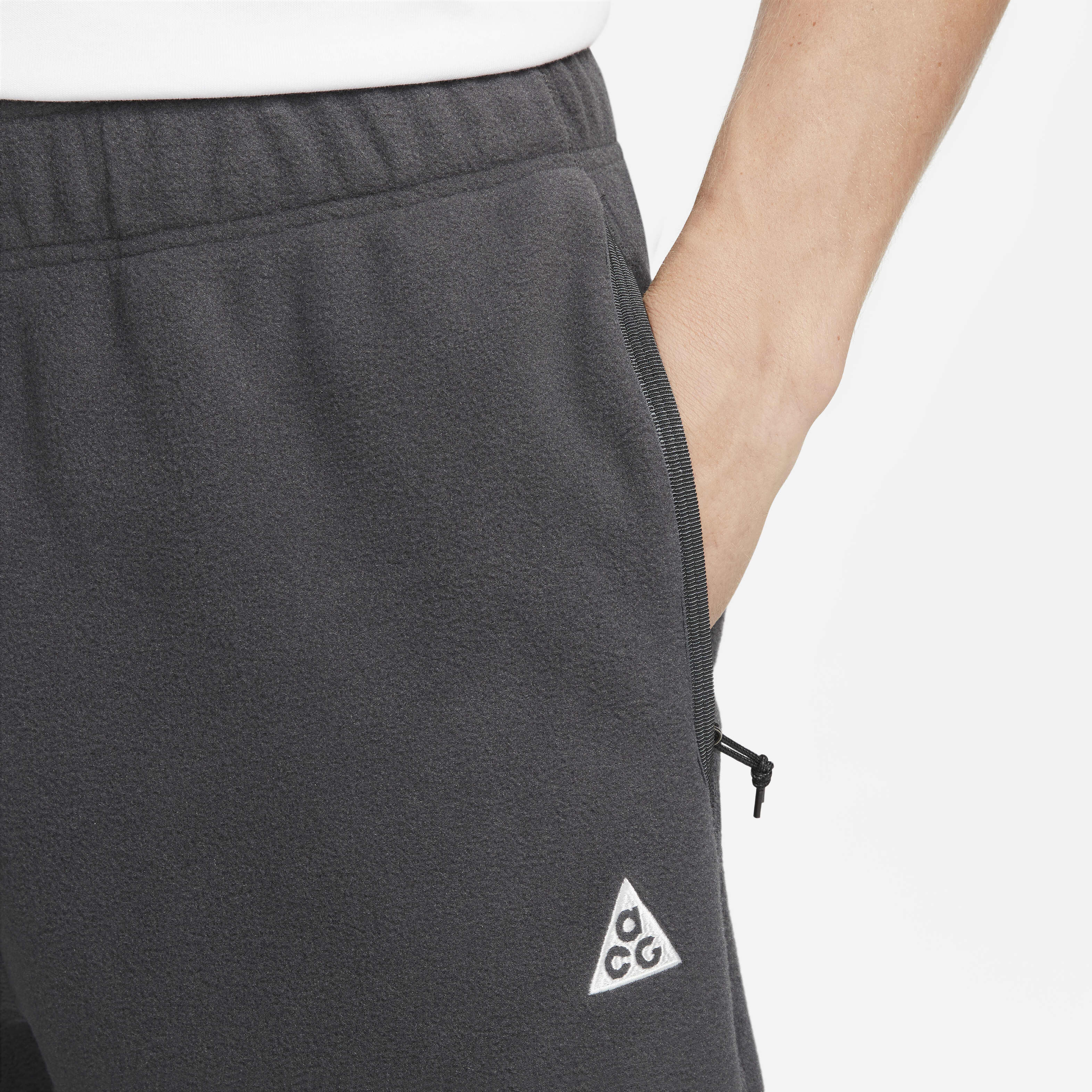 Nike ACG Polartec&reg; 'Wolf Tree' image number 2