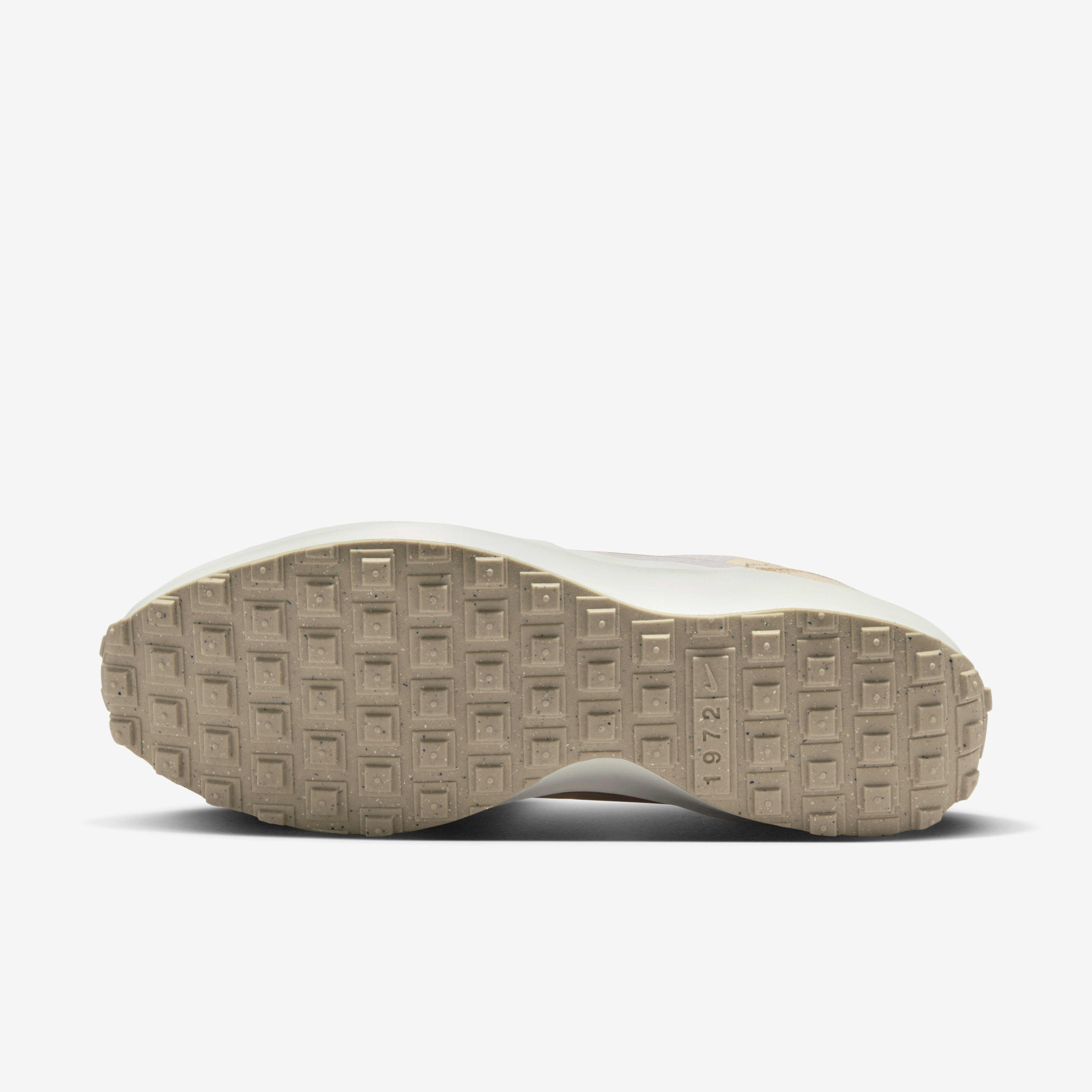Buy Nike Waffle Nav Men s Shoes Nike Saudi Official