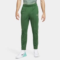 NikeCourt