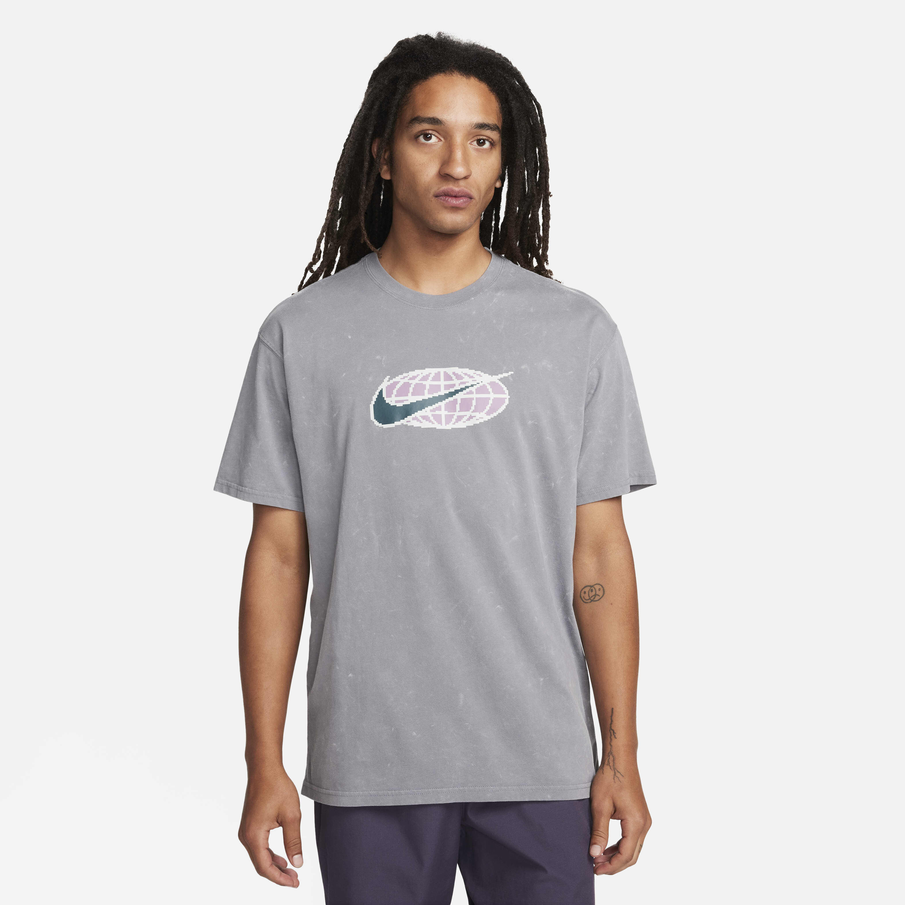 نايكي سبورتسوير image number 0