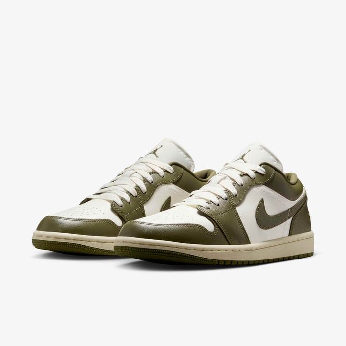 Air Jordan 1 Low image number 4 Air Jordan 1 Low image number 4