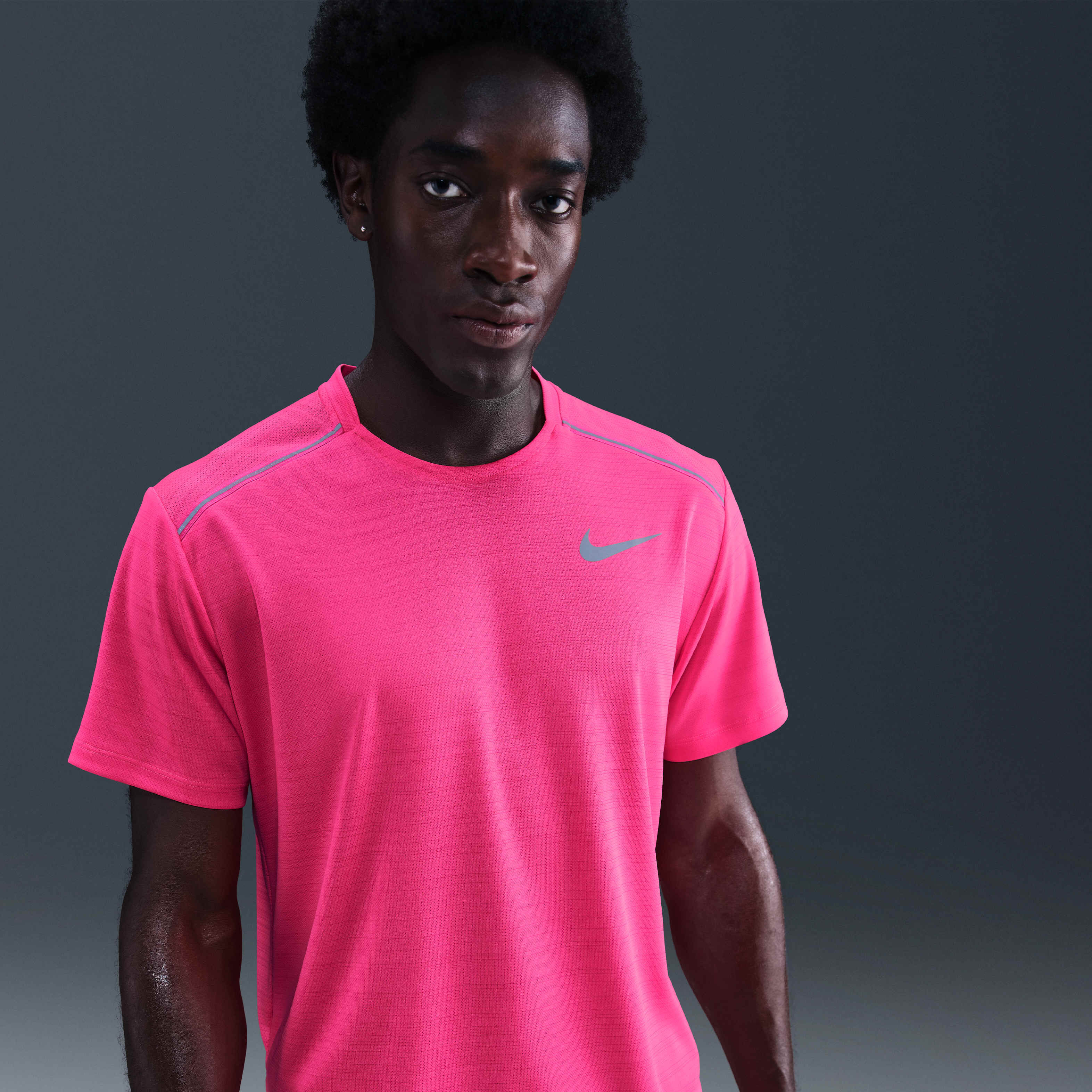 nike pink miler top
