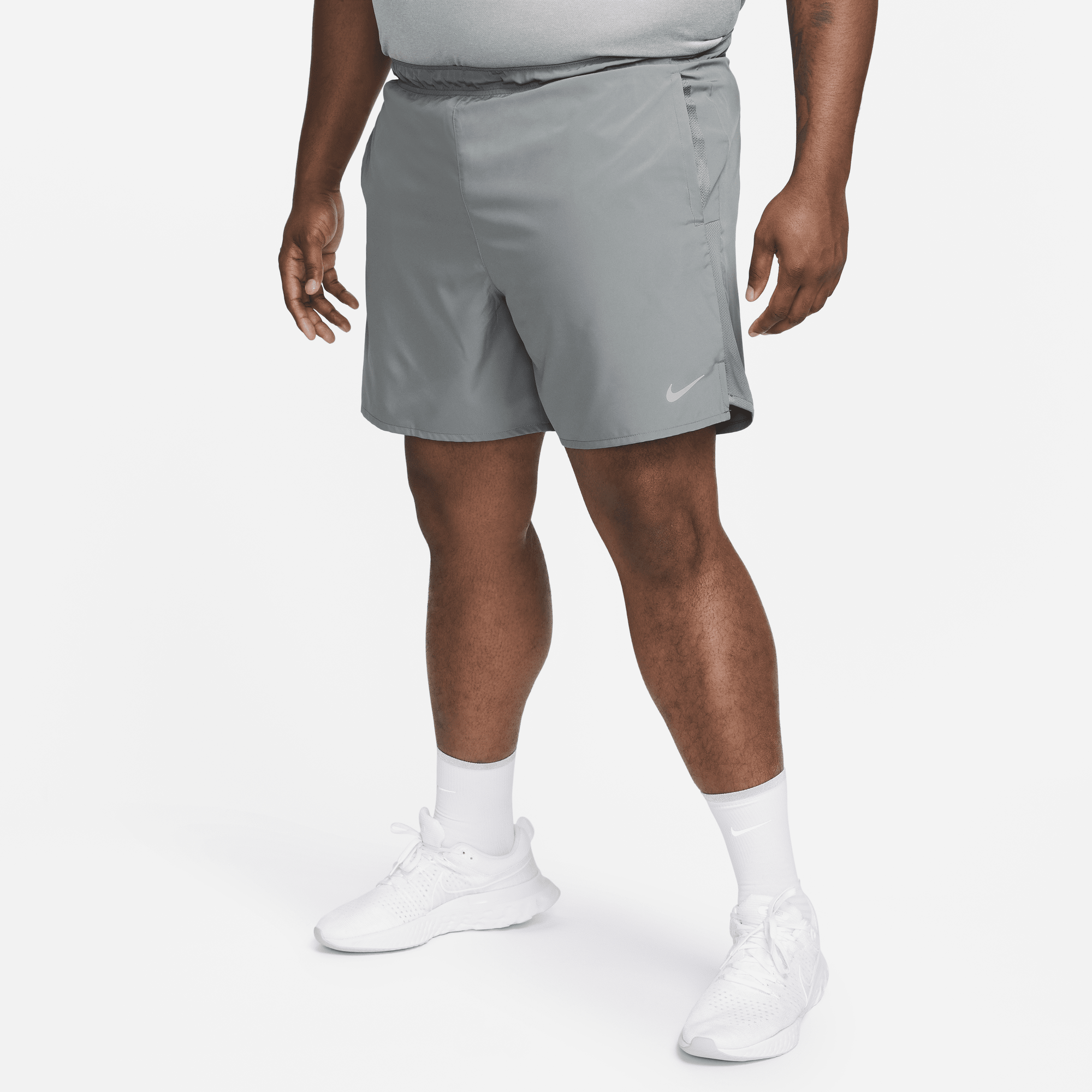 Nike shorts with back pocket outlet