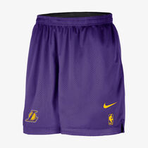 Los Angeles Lakers Courtside