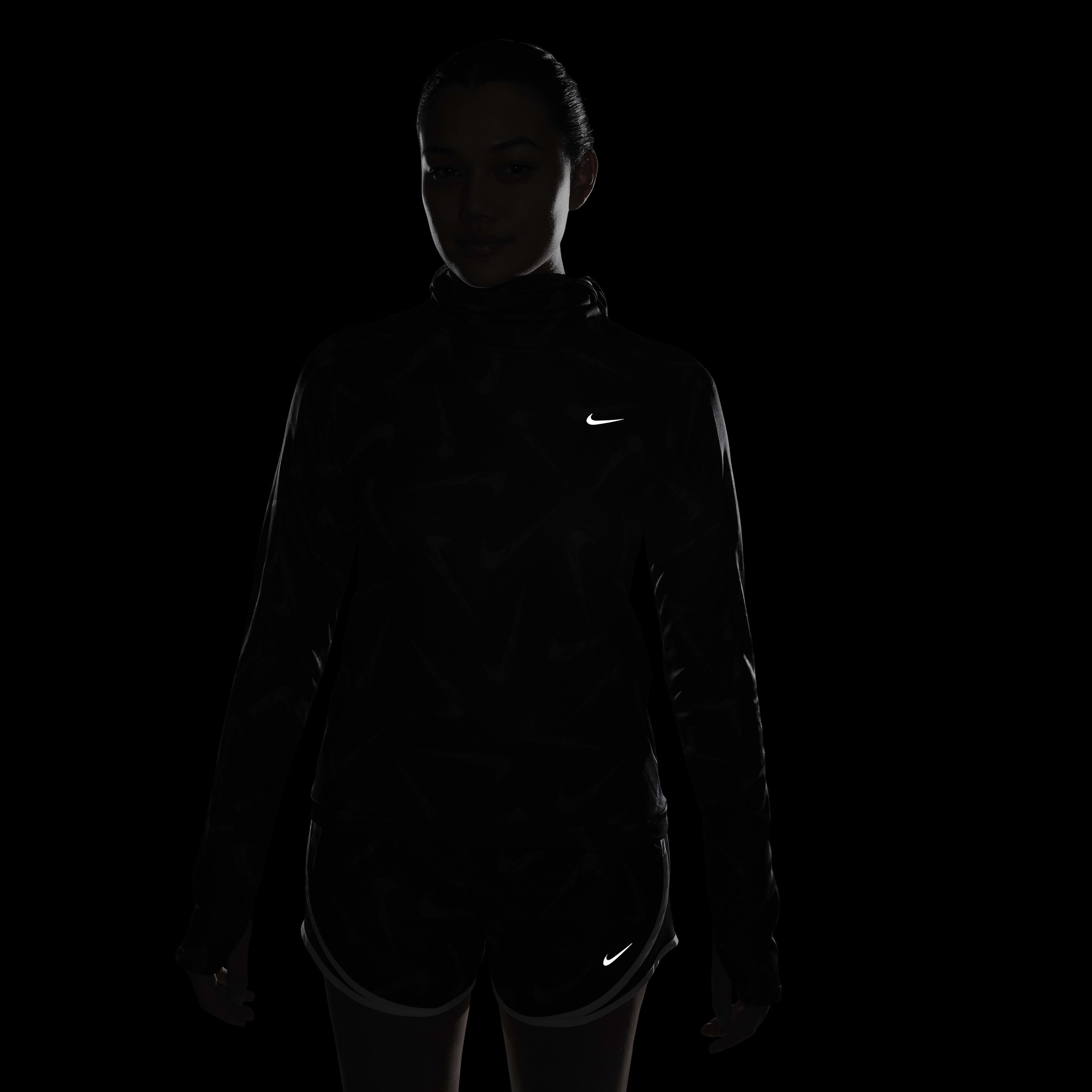 Nike Swoosh image number 7