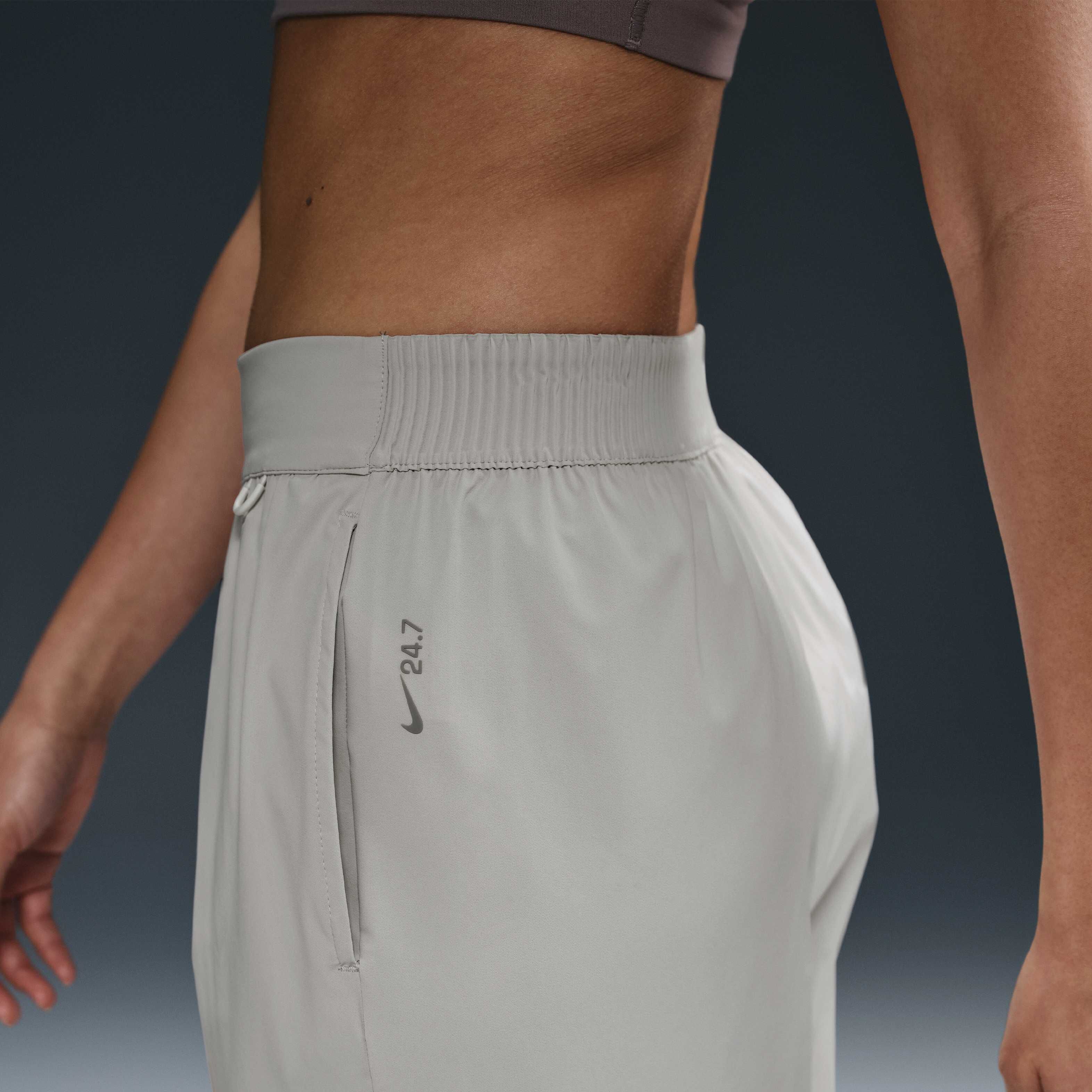 Nike 24.7 PerfectStretch image number 5