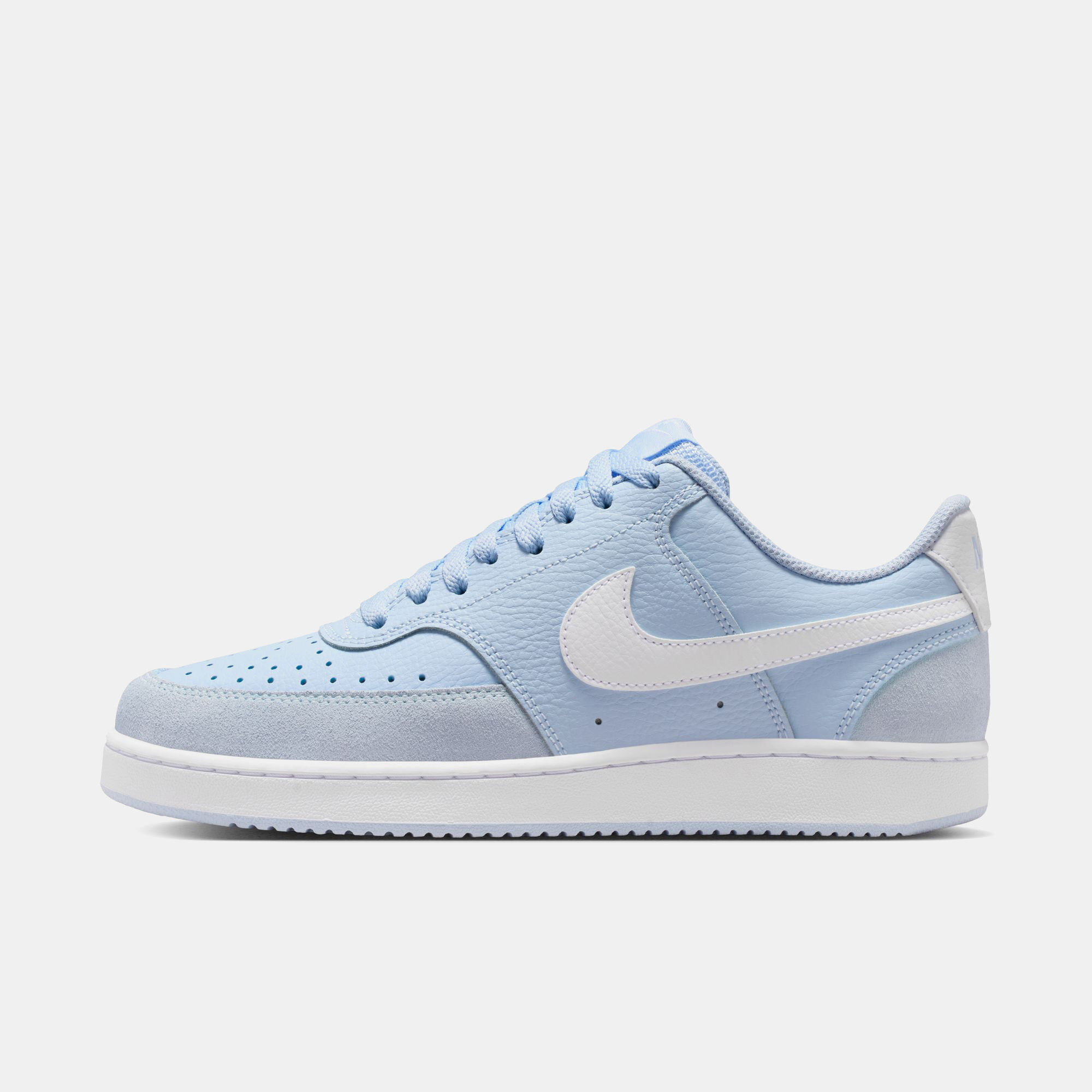 Nike Court Vision Low Suede image number 0