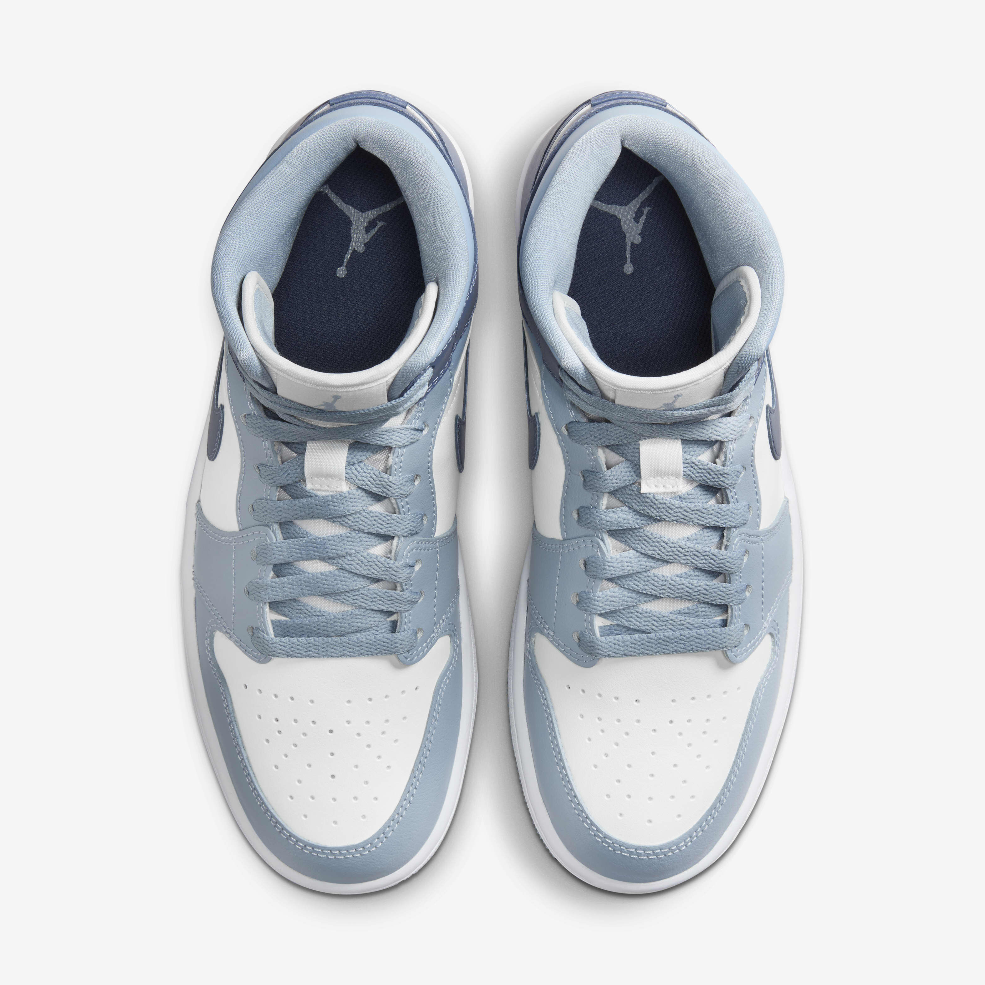 Buy Air Jordan 1 Mid Women s Shoes Nike Saudi Official
