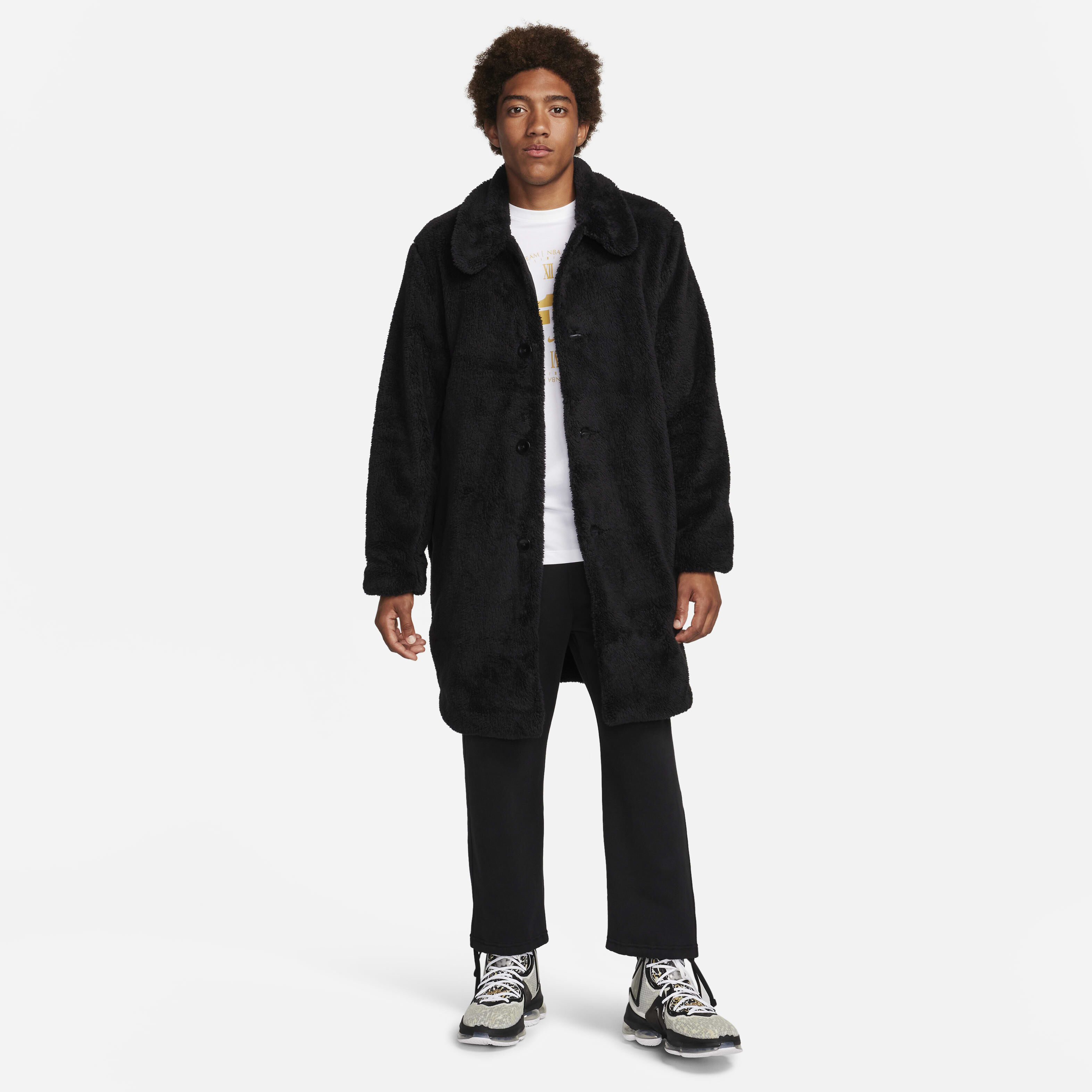 LeBron image number 4