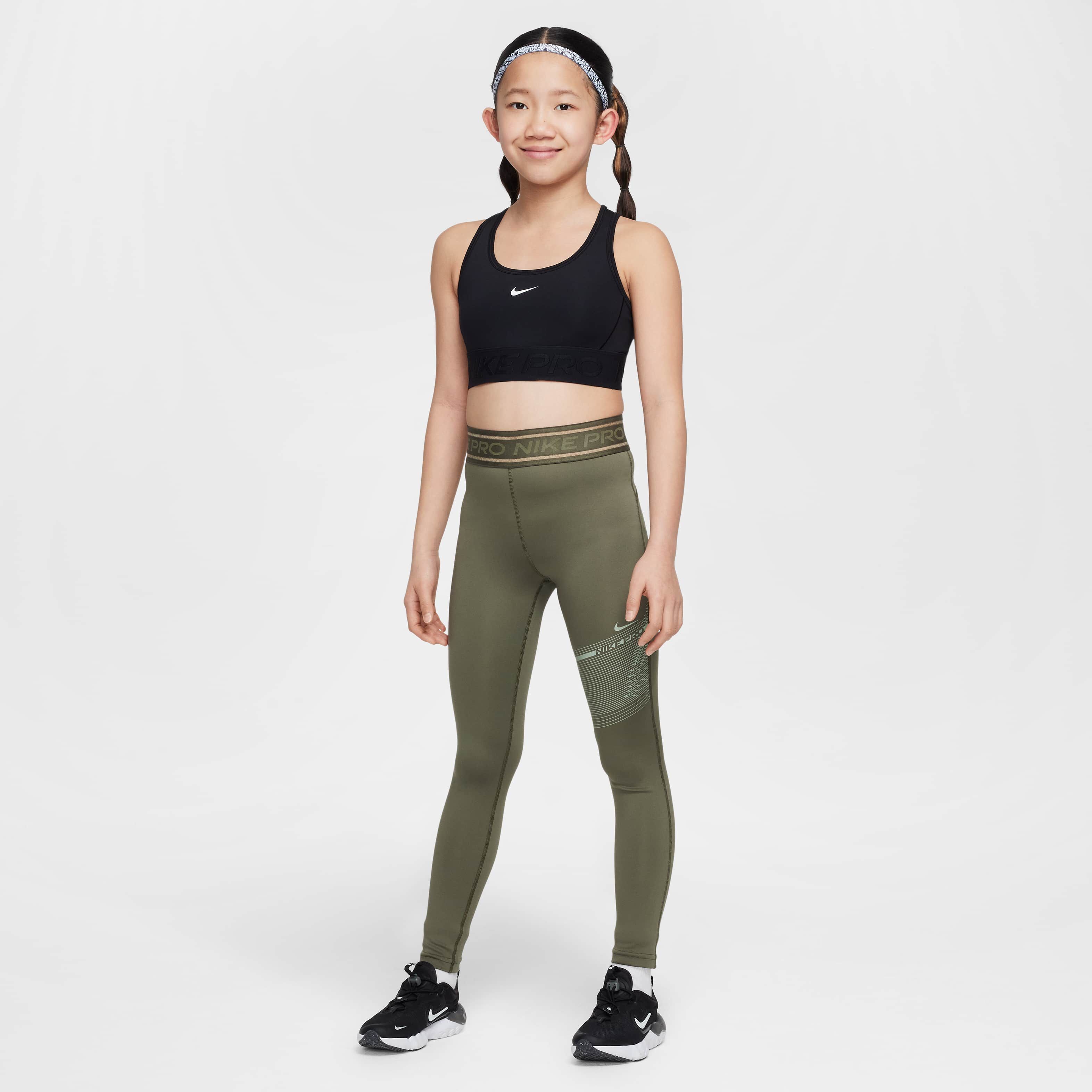 Nike Pro image number 5