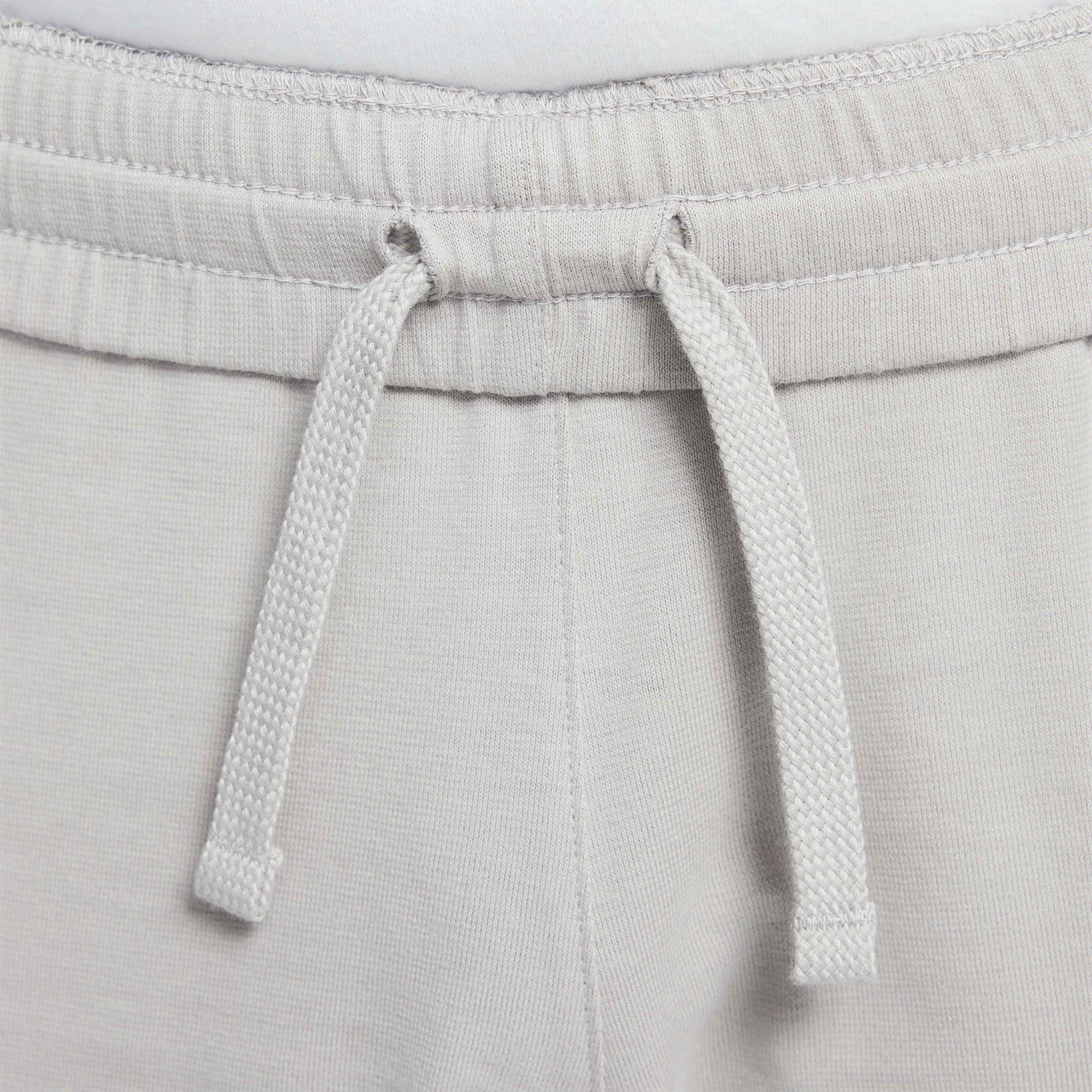 Nike Sportswear Club image number 3