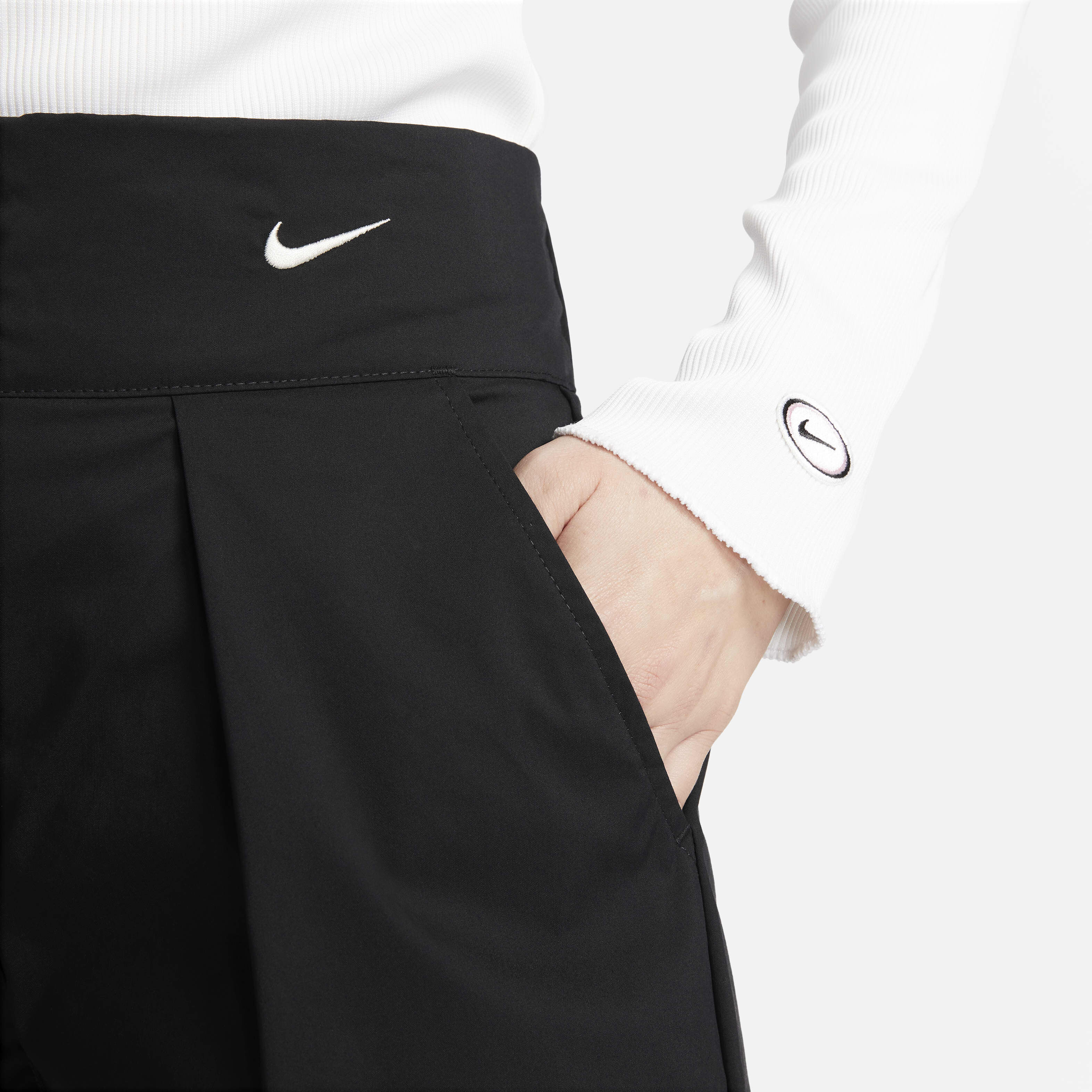 Nike Sportswear Collection image number 2