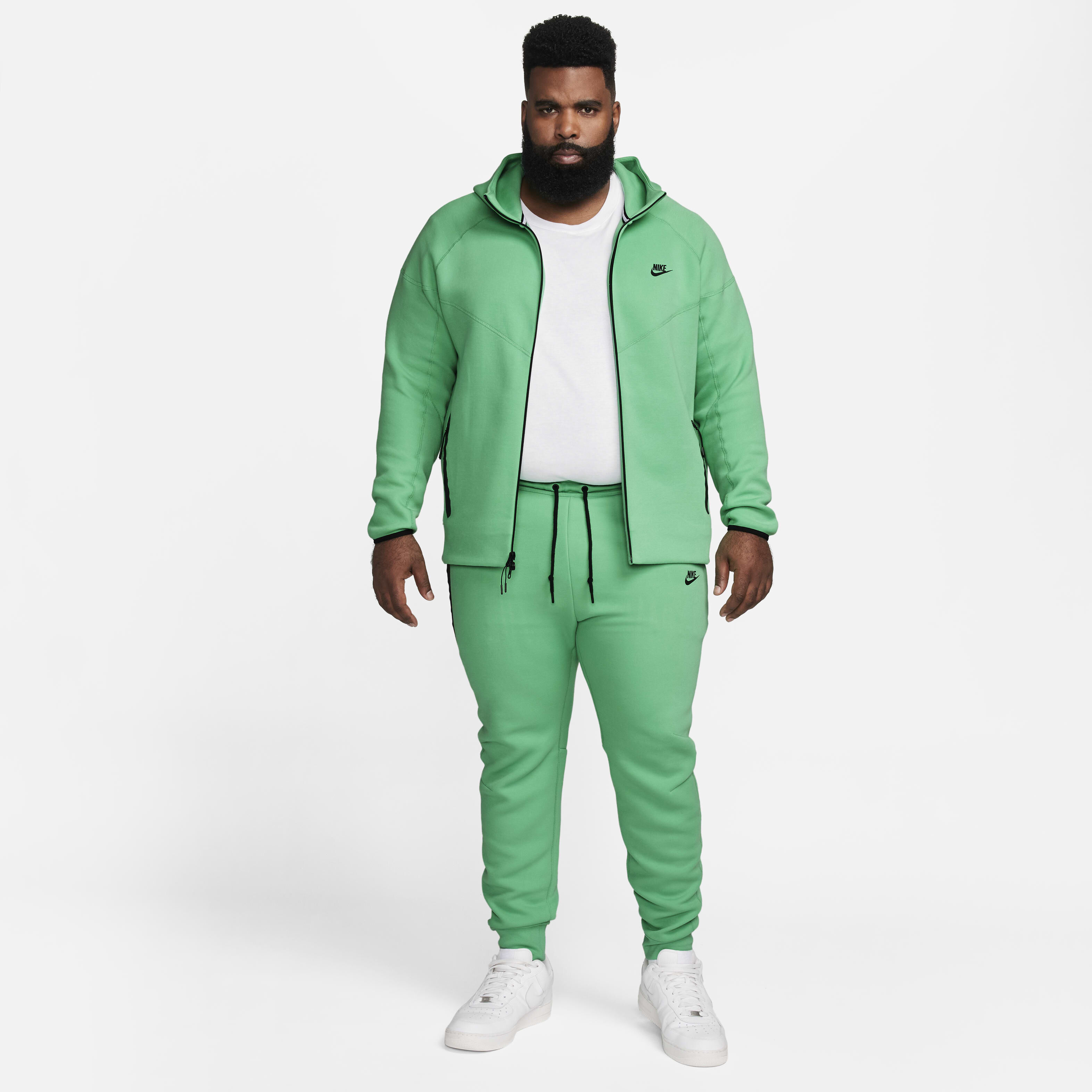Buy Nike Sportswear Tech Fleece Men s Joggers Nike Saudi Official