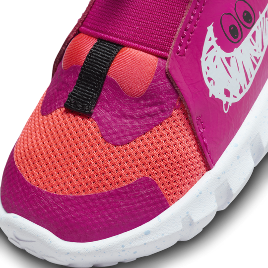Nike toddler top free rn shoes