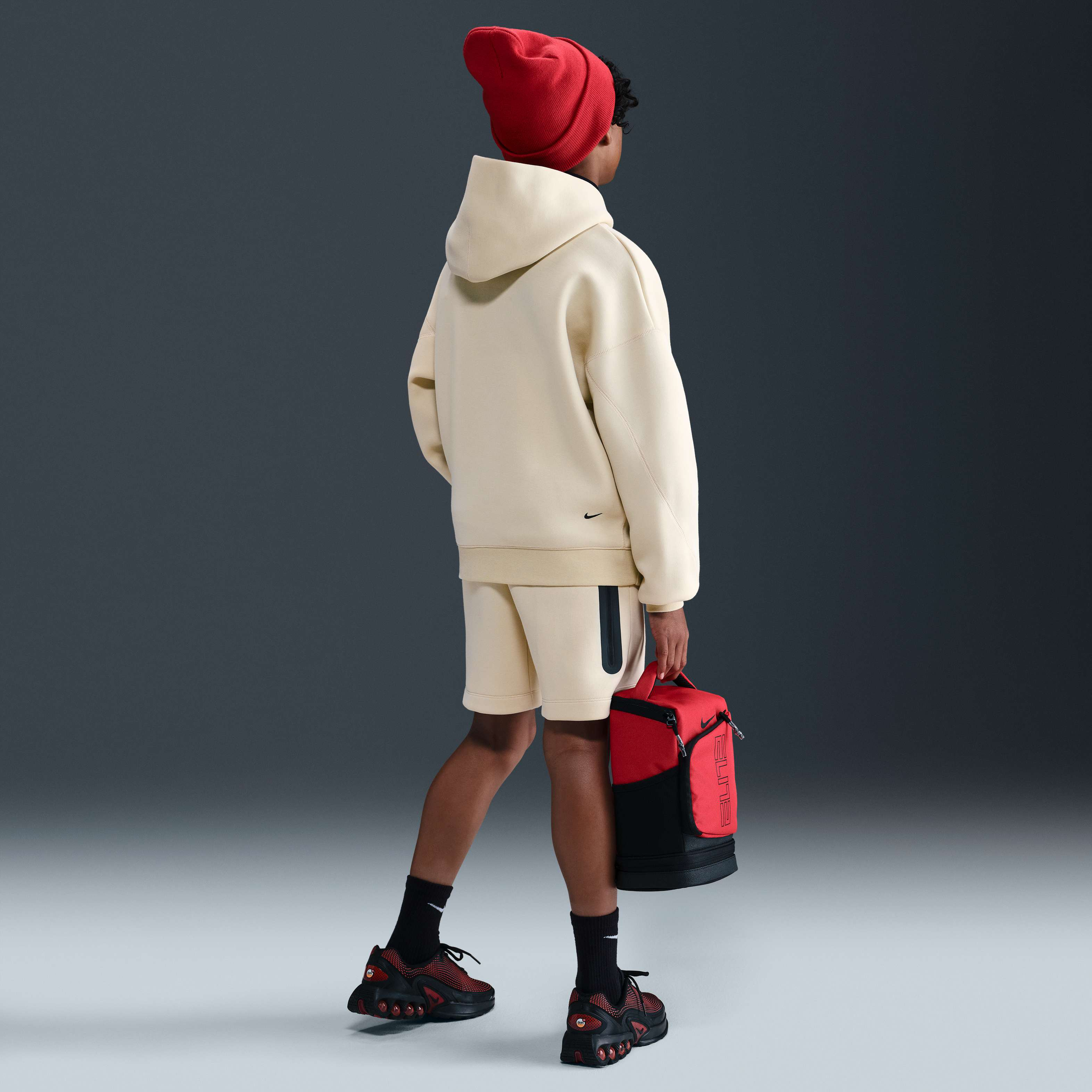 نايكي سبورتسوير تك فليس image number 4