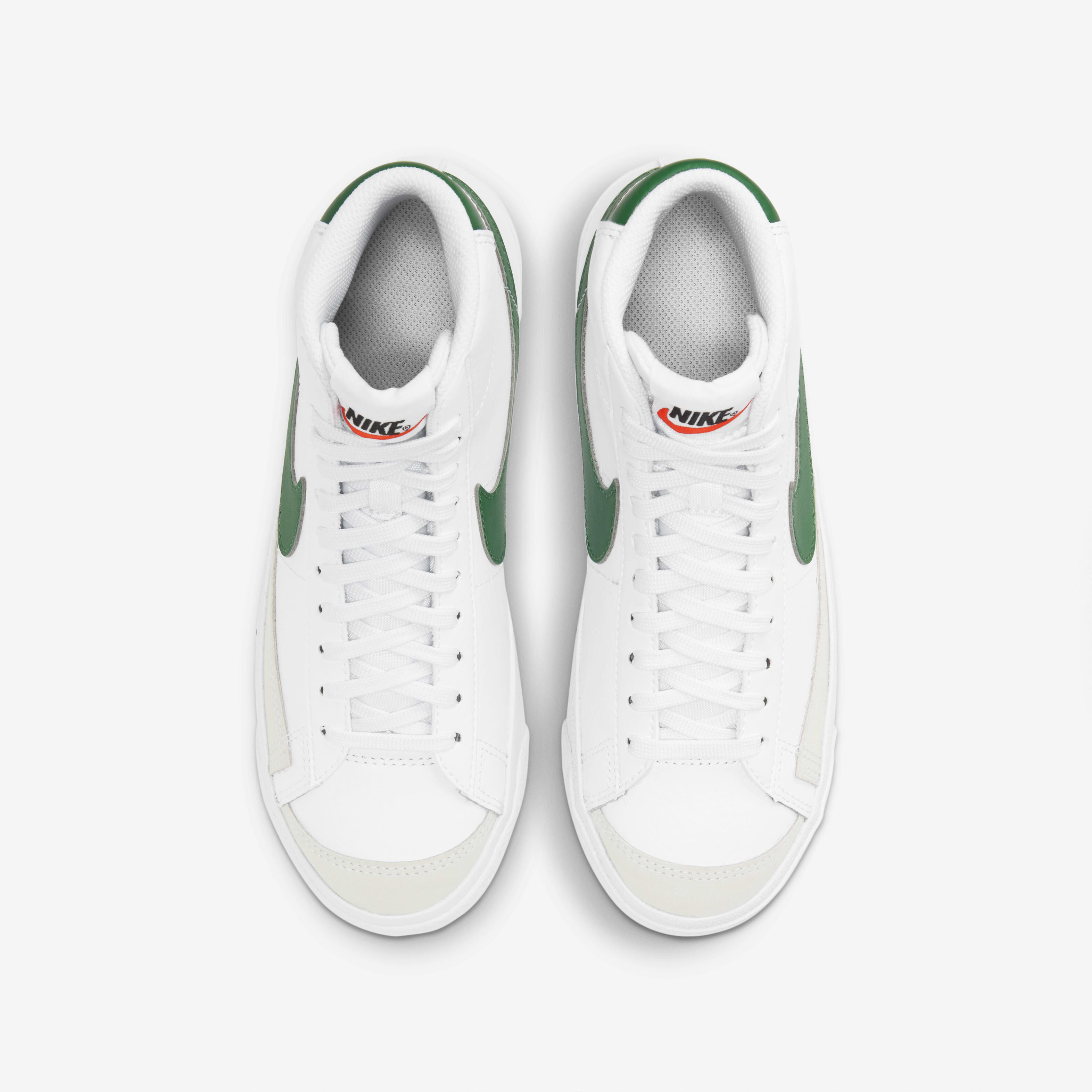 Nike Blazer Mid '77 image number 3