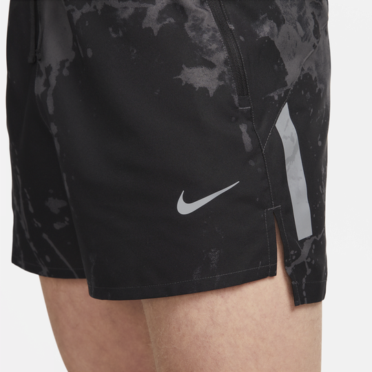 Nike distance men's shop 7 camo running shorts