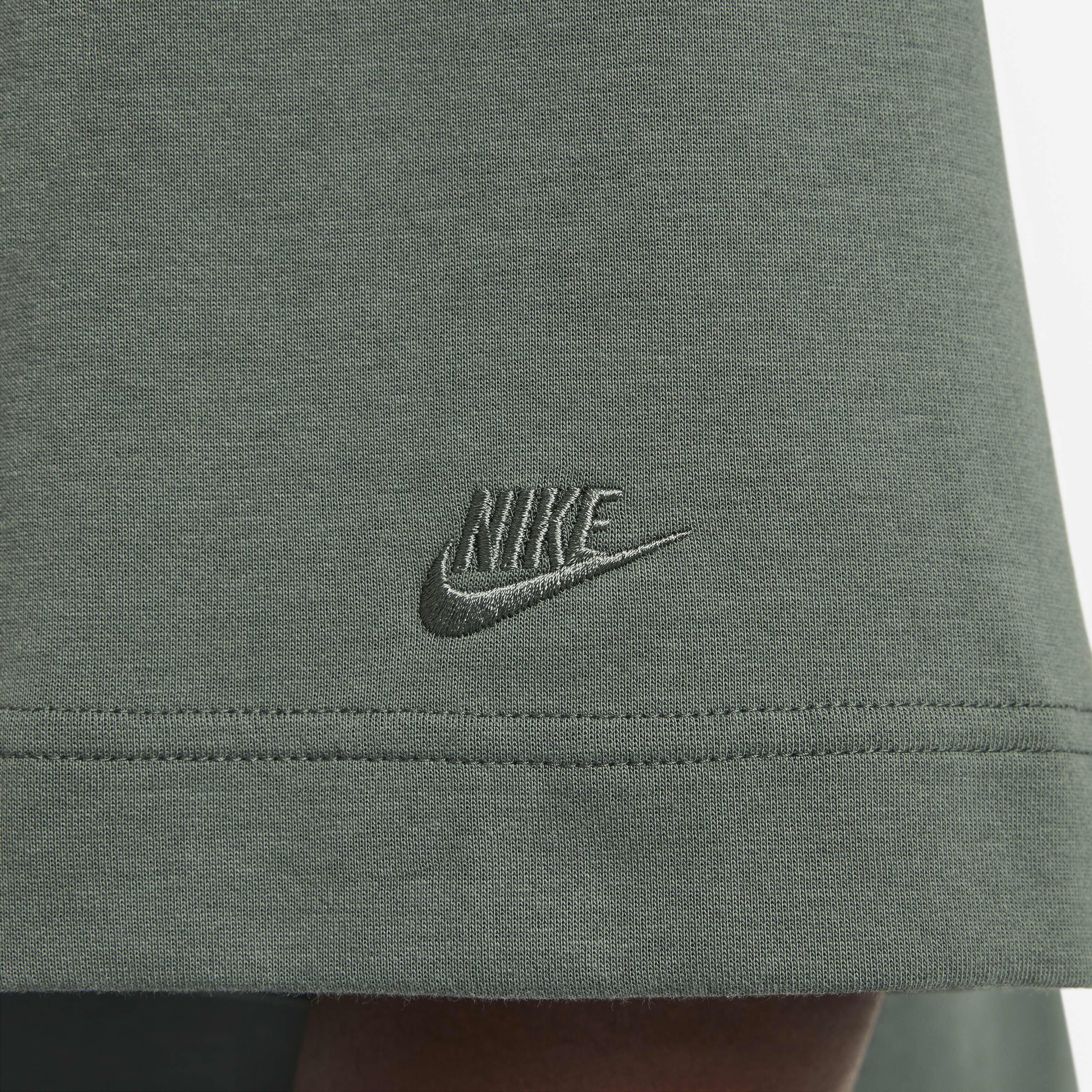 نايكي تك image number 4