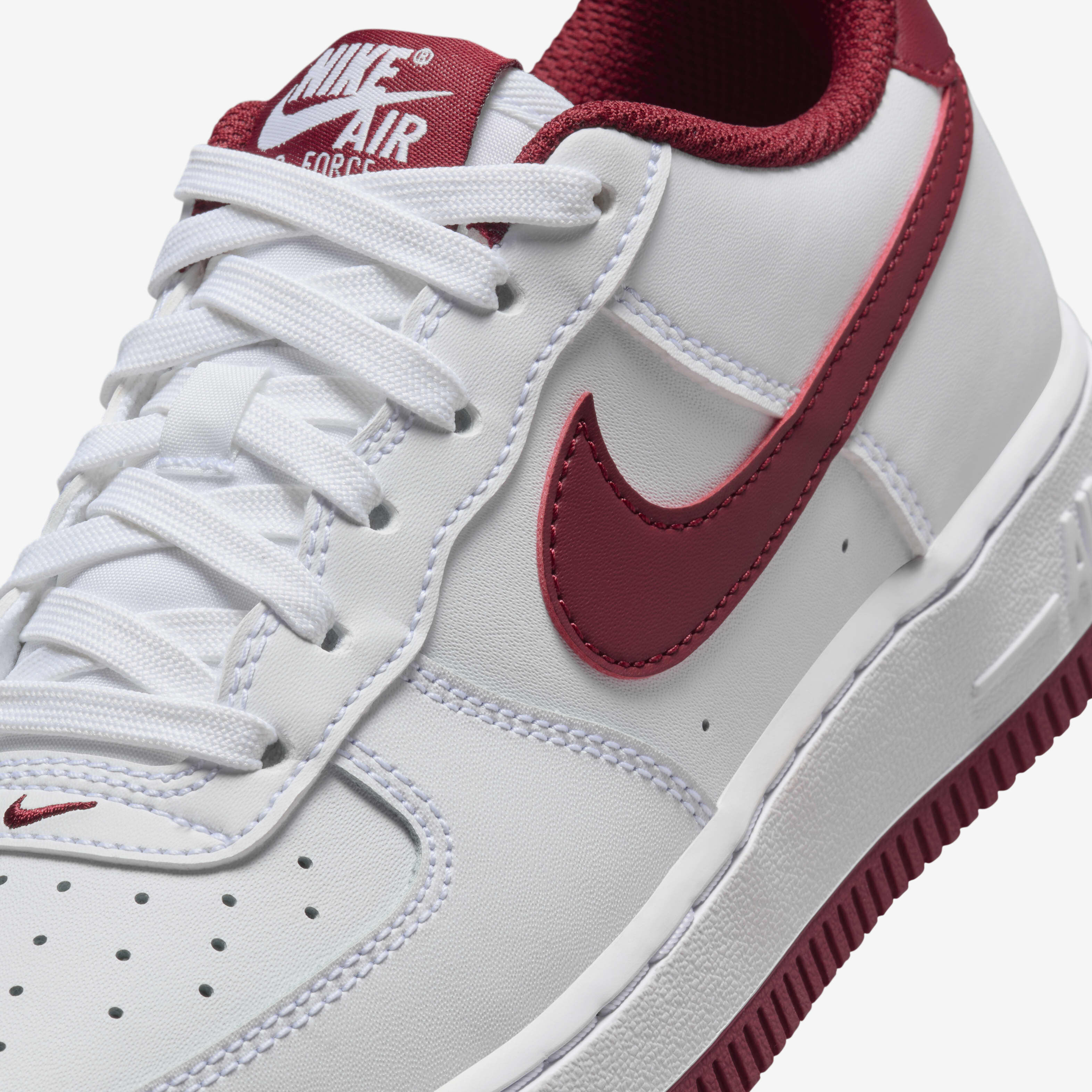 Nike air force 1 suede weinrot best sale
