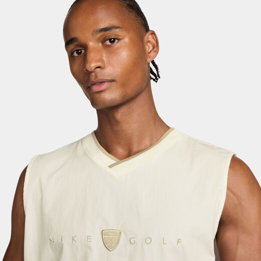 أجدد جاكيتات بأكمام وبلا أكمام للرجال-نايكي, نايكي فيرواي فريش, سترة دراي-فت جولف ويند للرجال