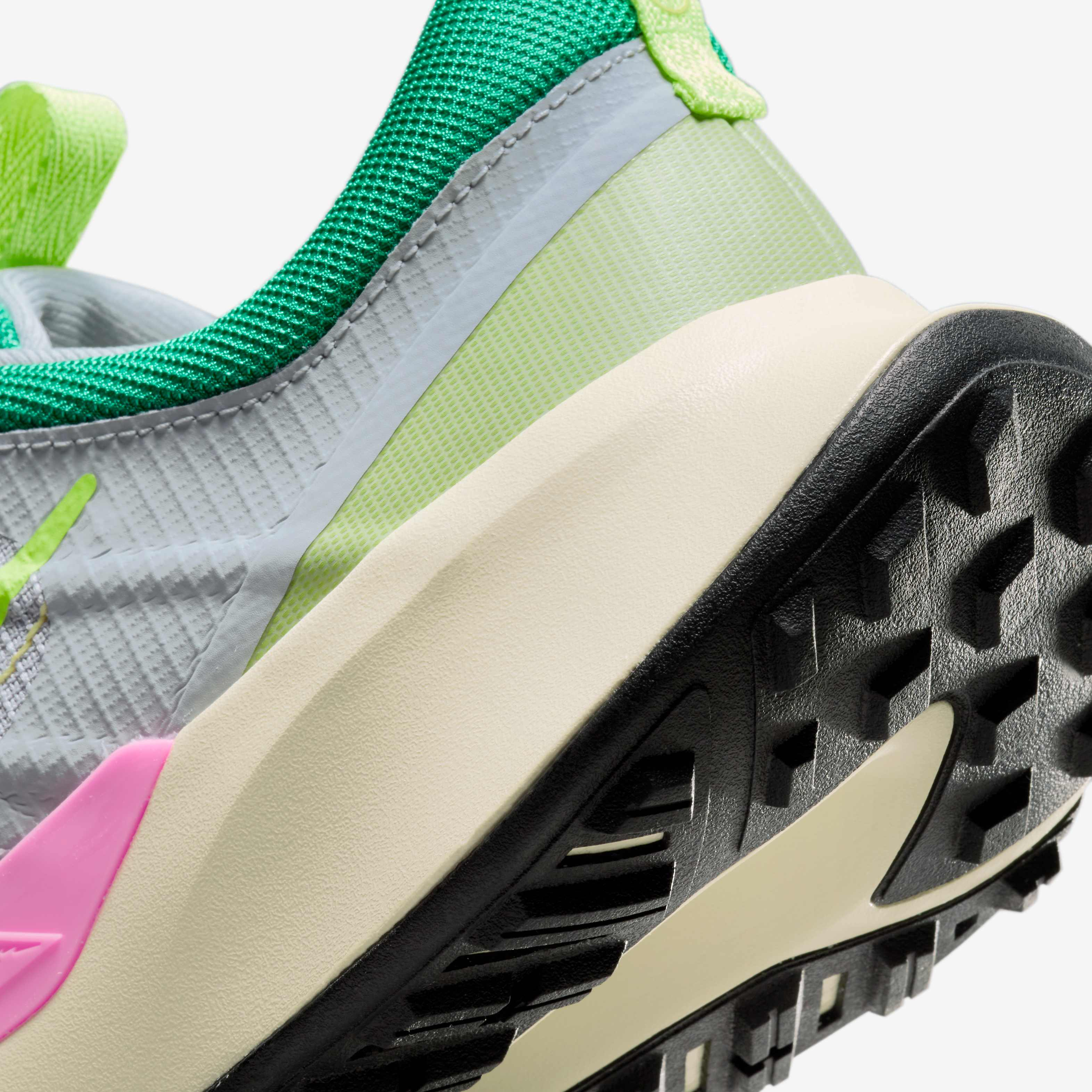 نايكي جونيبار تريل 2 نيكست نيتشر image number 7