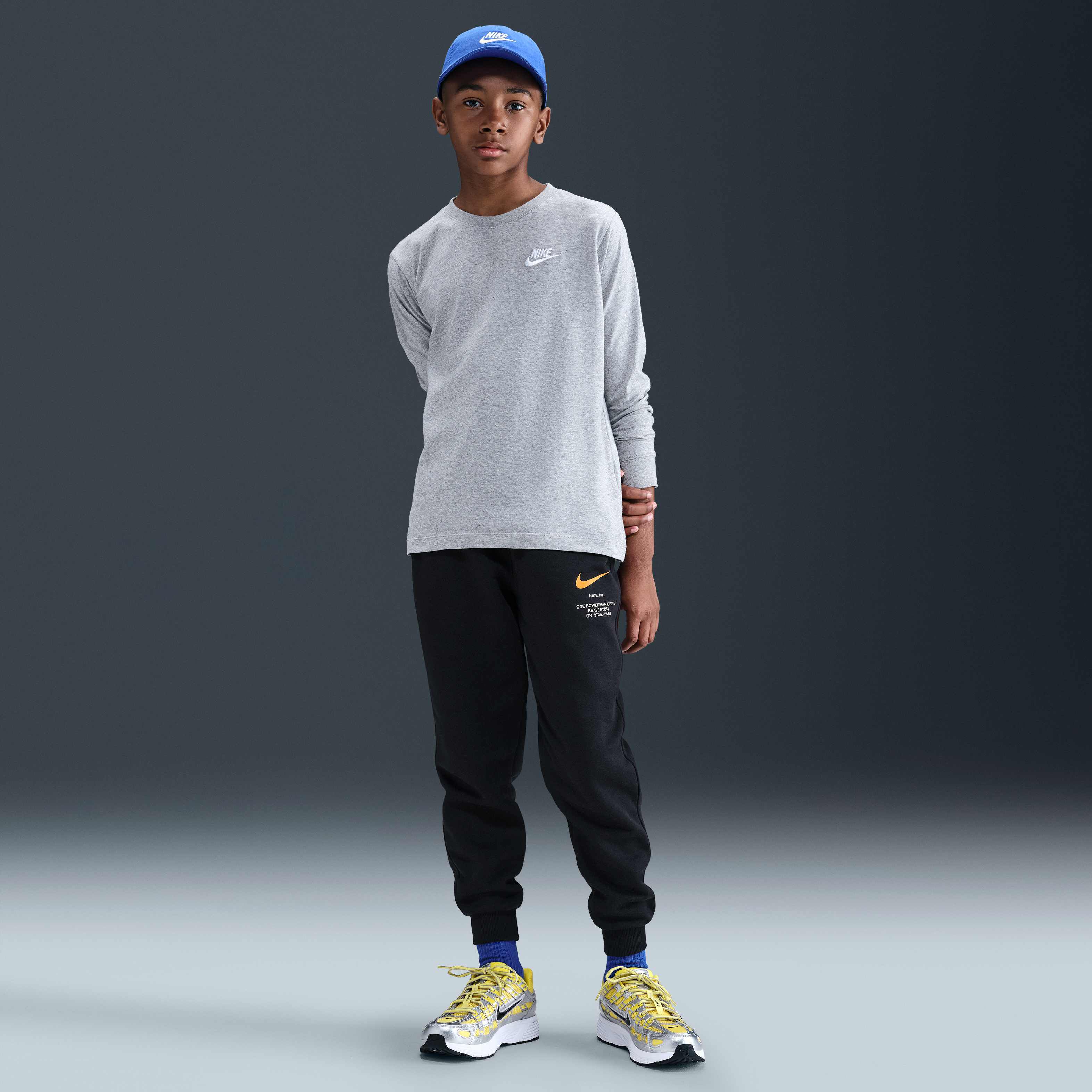 Nike Sportswear image number 0