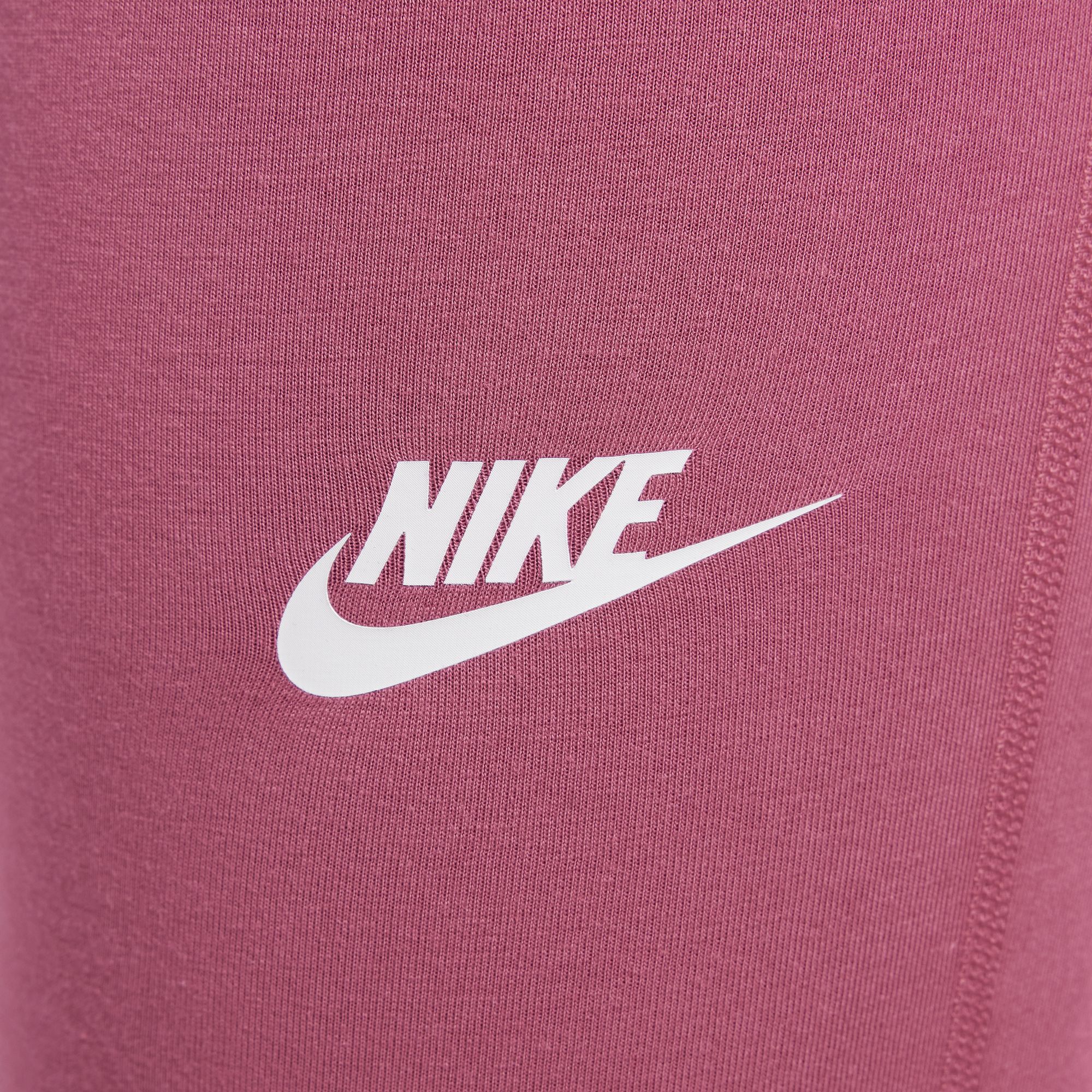 Nike Sportswear Classic image number 2
