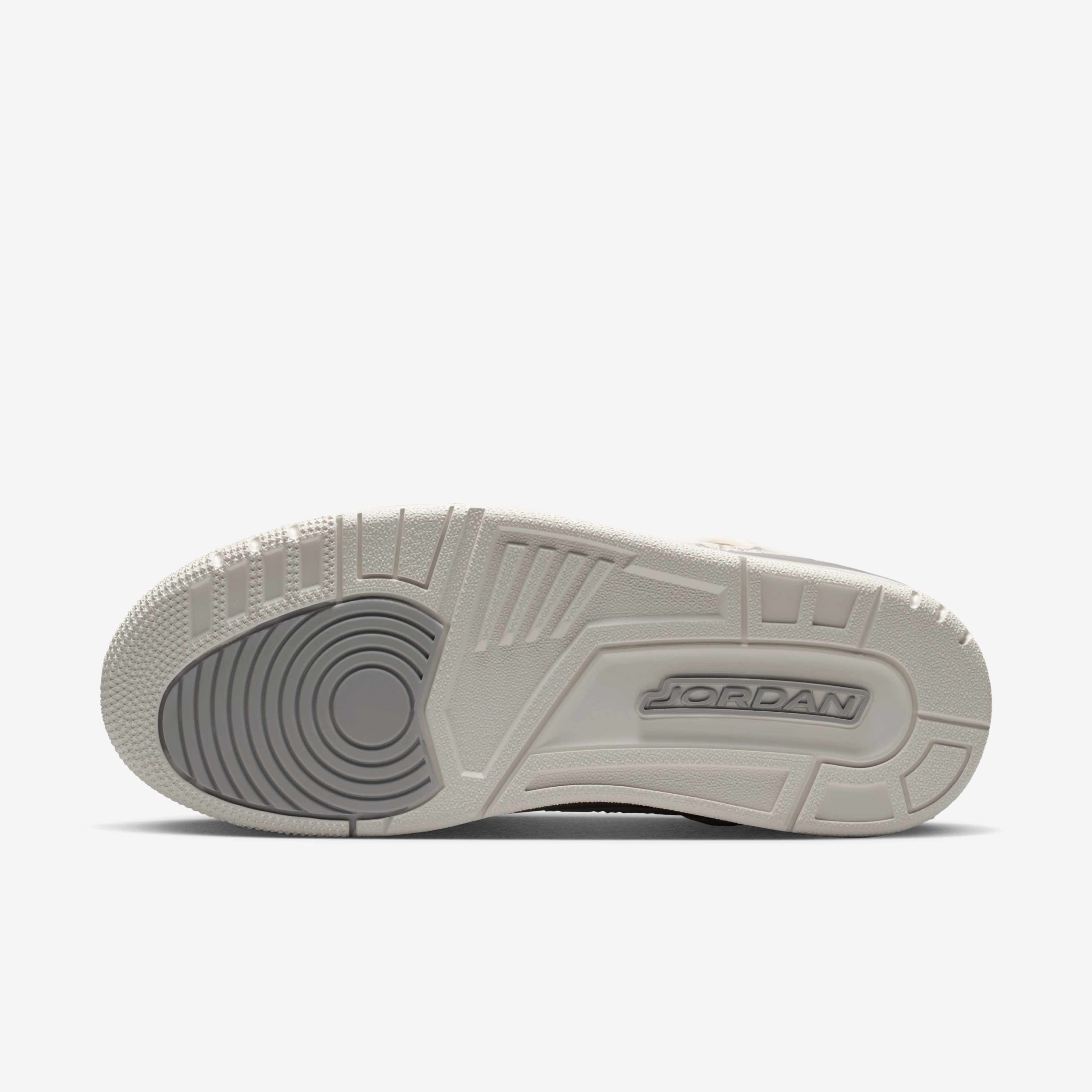 Jordan Spizike Low image number 1