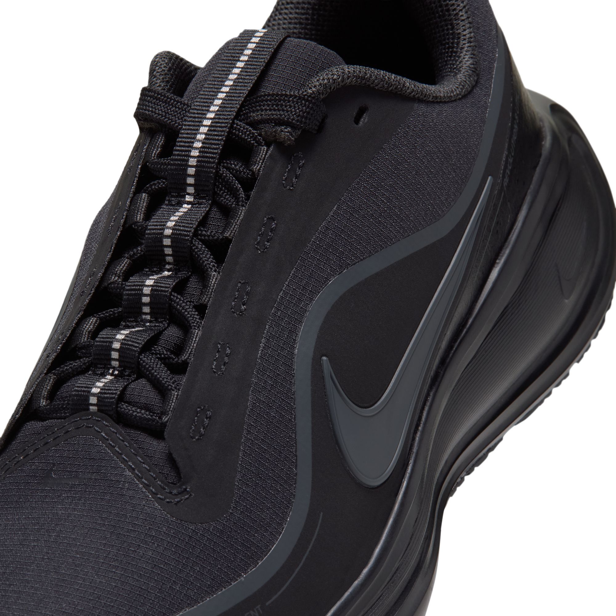 Nike Revolution 8 Utility image number 9