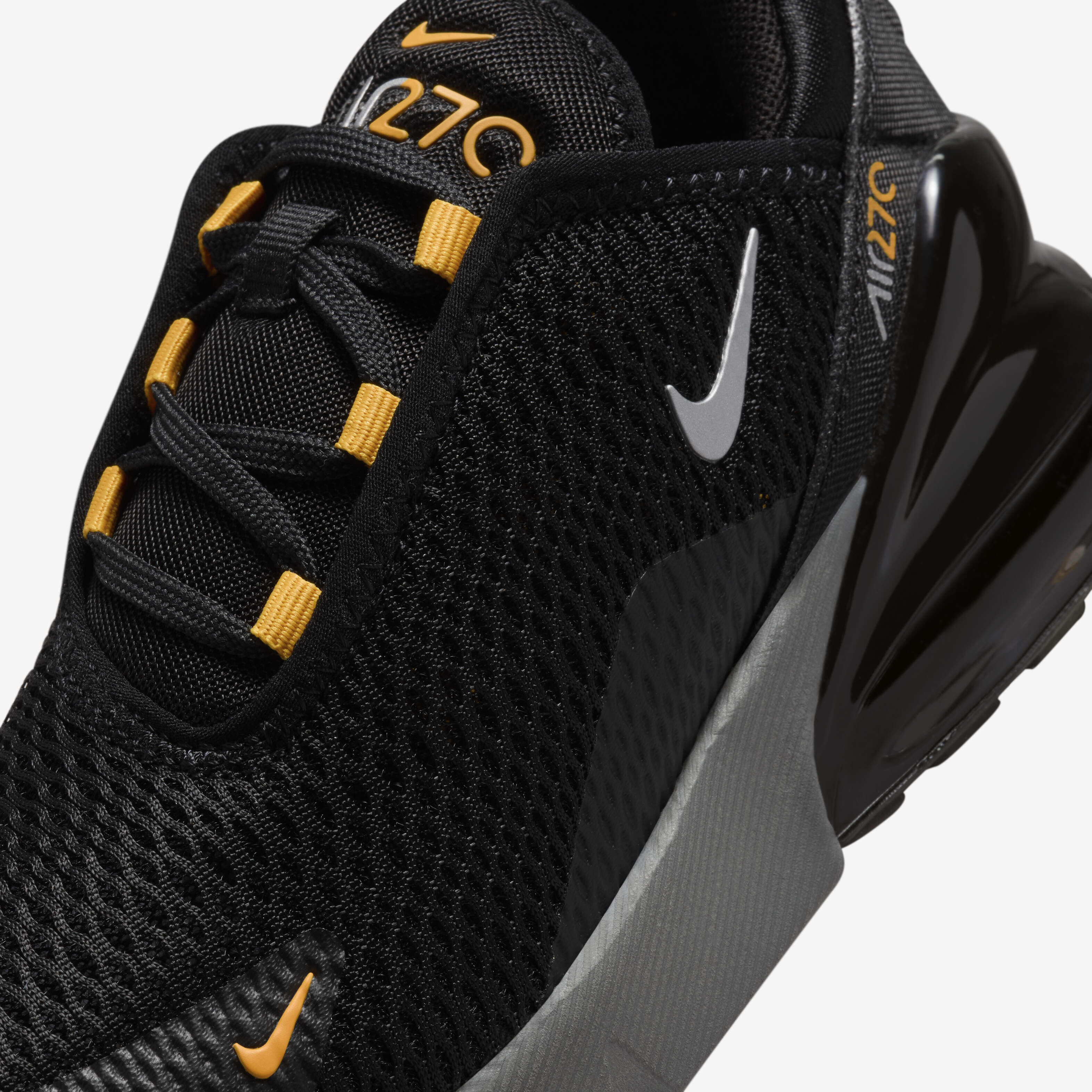 Younger kids nike 270 on sale