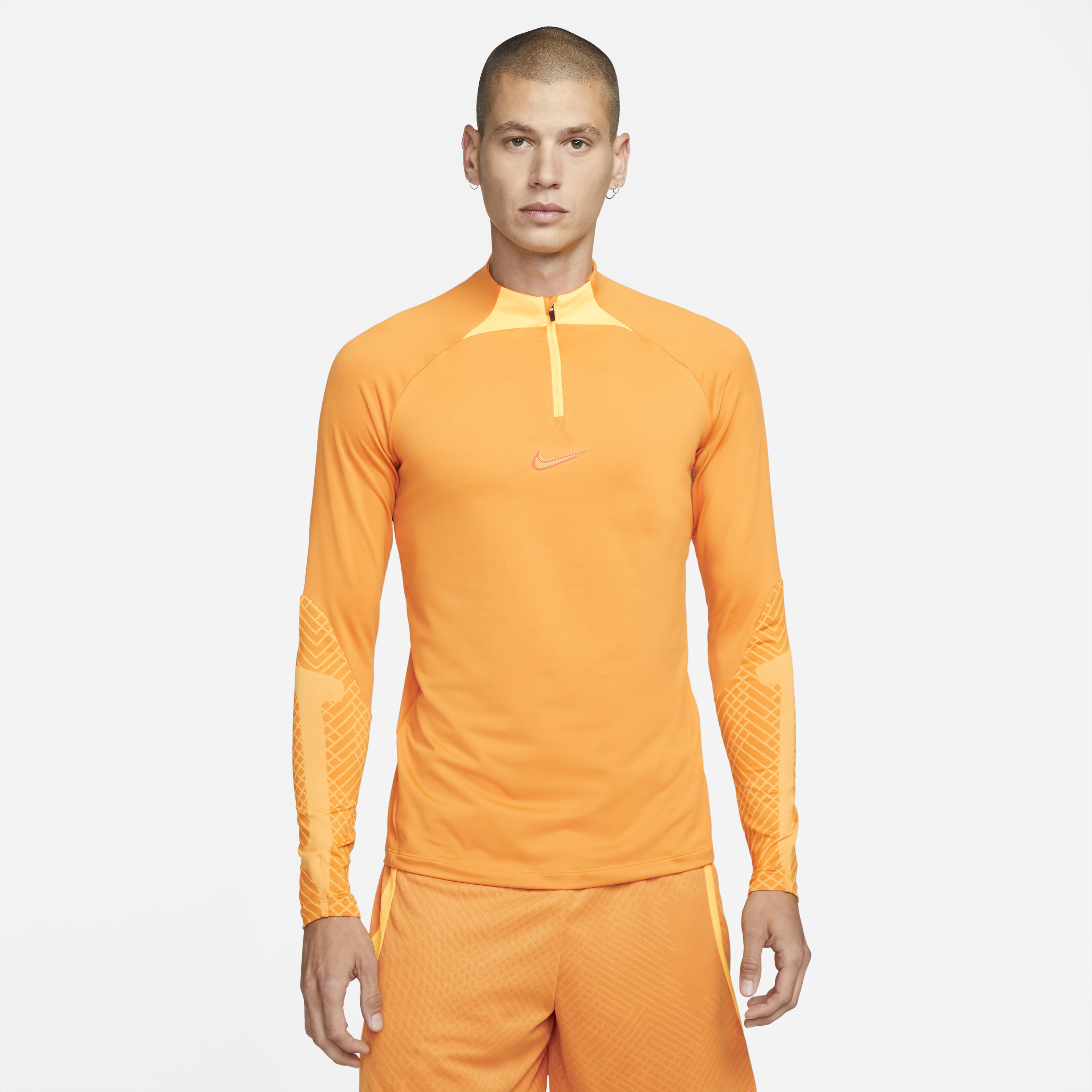 Nike Dri-FIT Strike image number 0