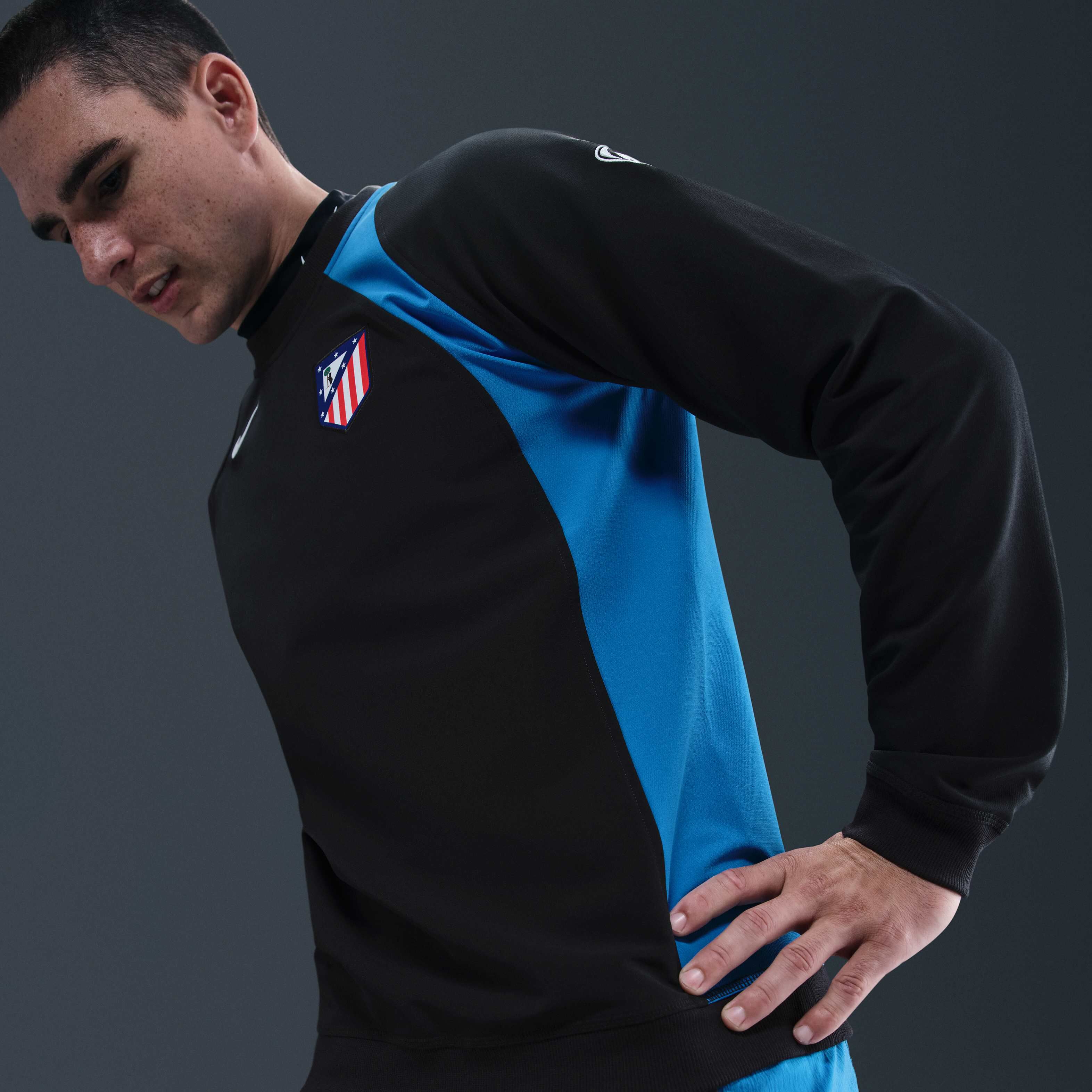 اتلتيكو مدريد البديل image number 2