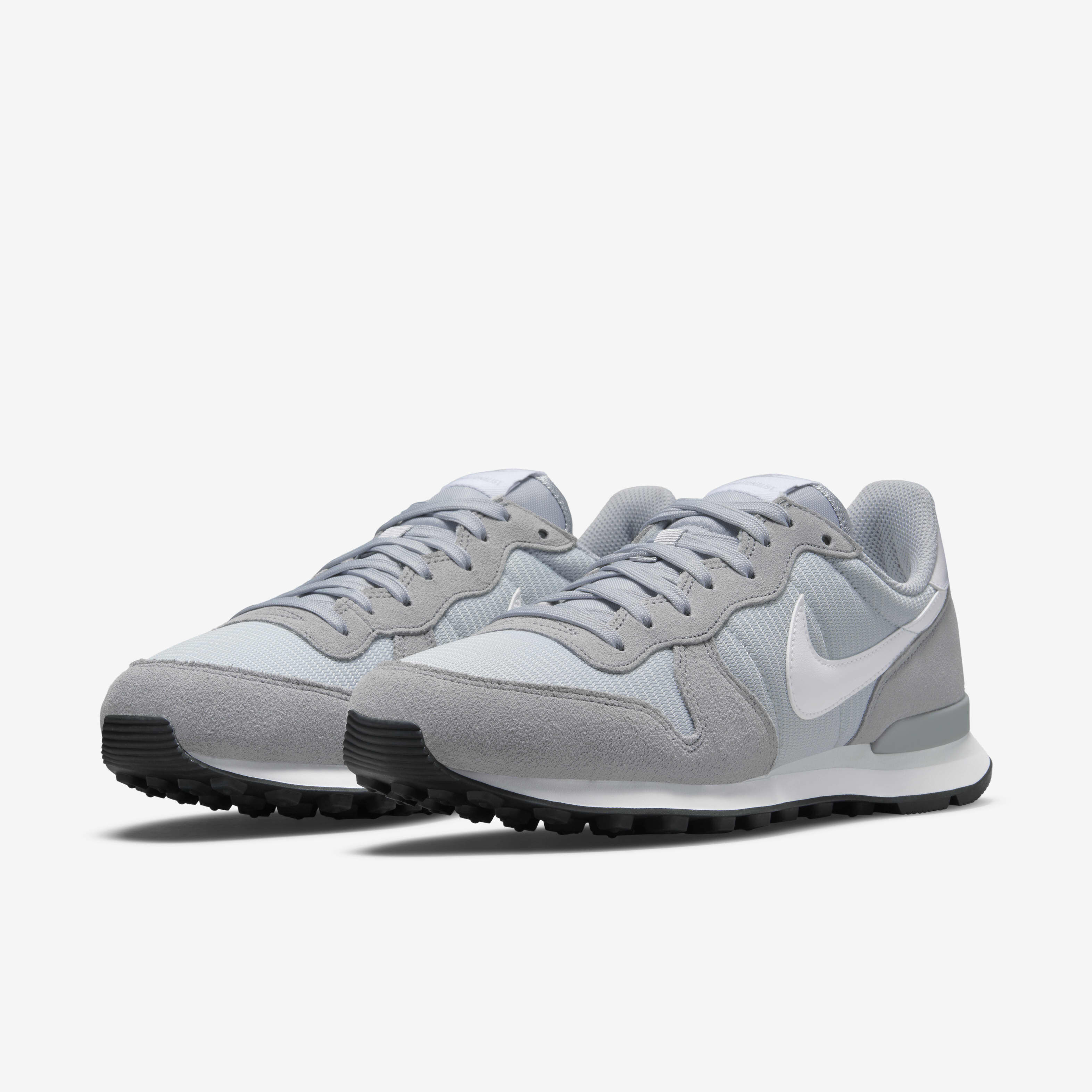 nike internationalist womens trainers grey