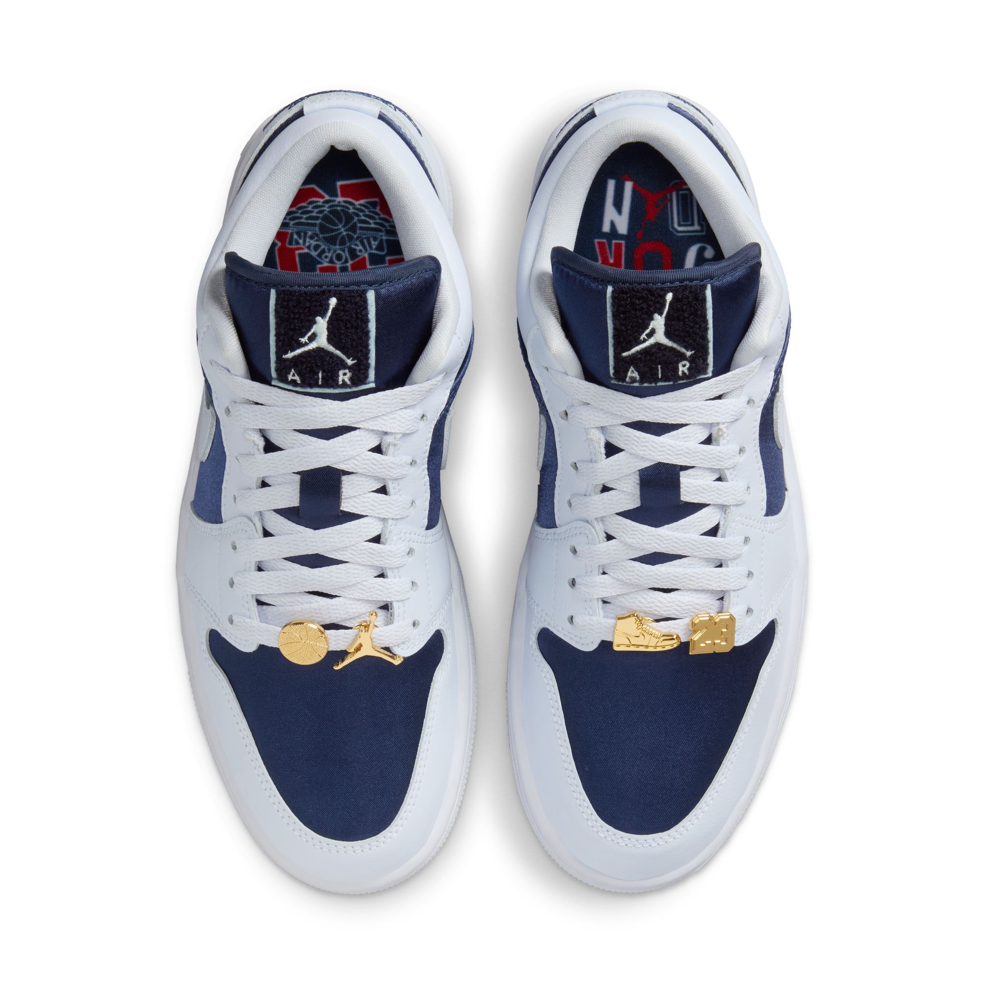 Air Jordan 1 Low SE image number 3