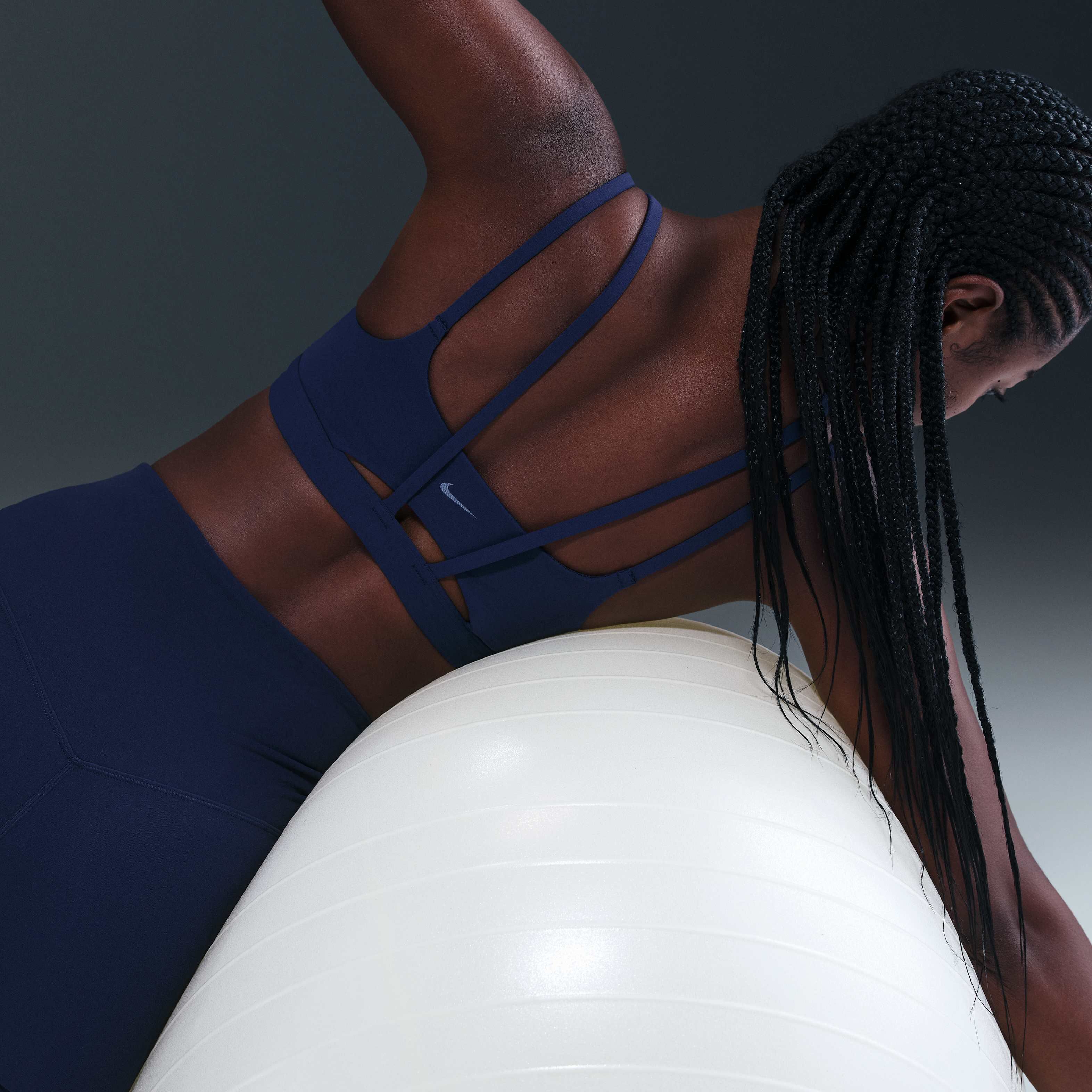 Nike Zenvy Strappy image number 2