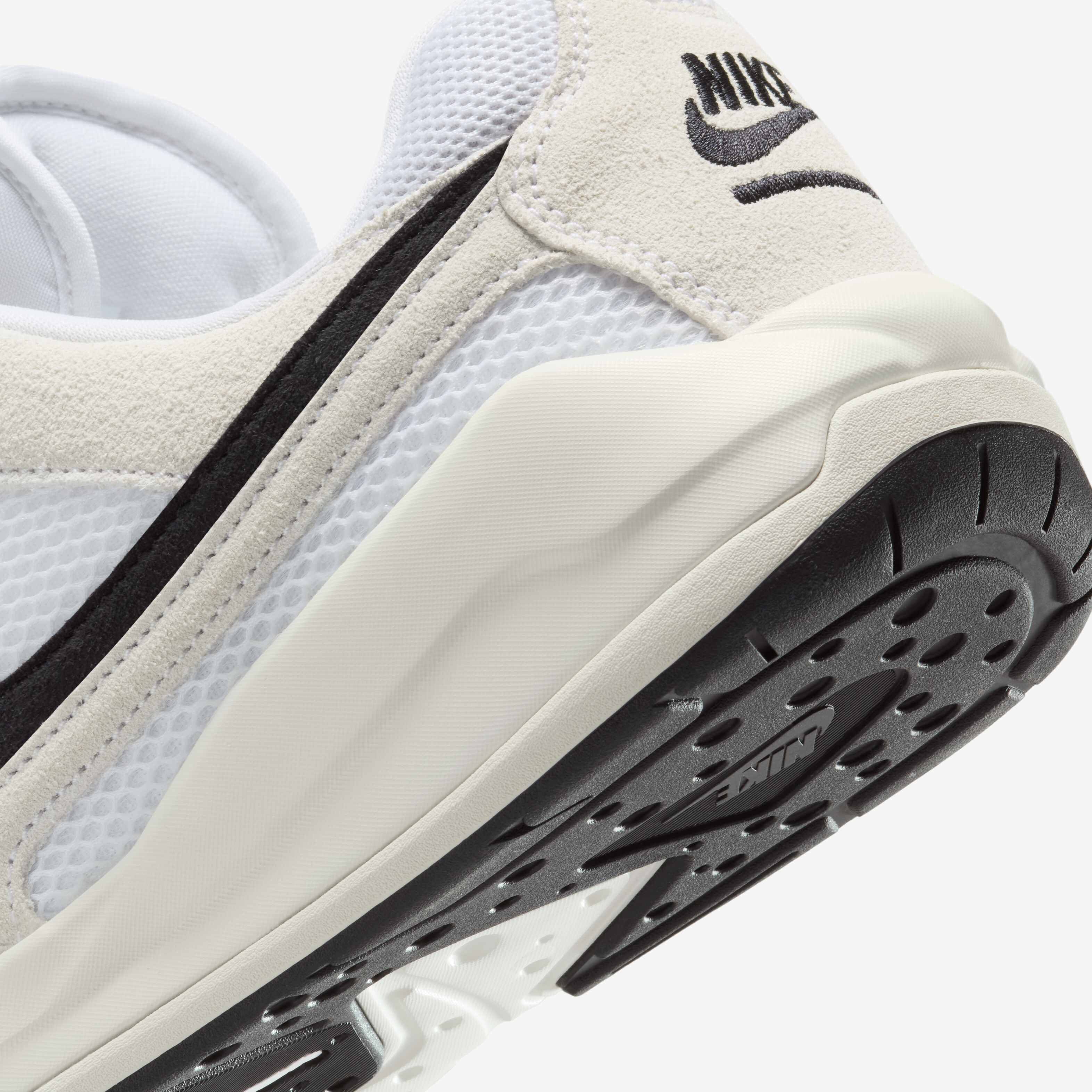 Jordan CMFT Era image number 7