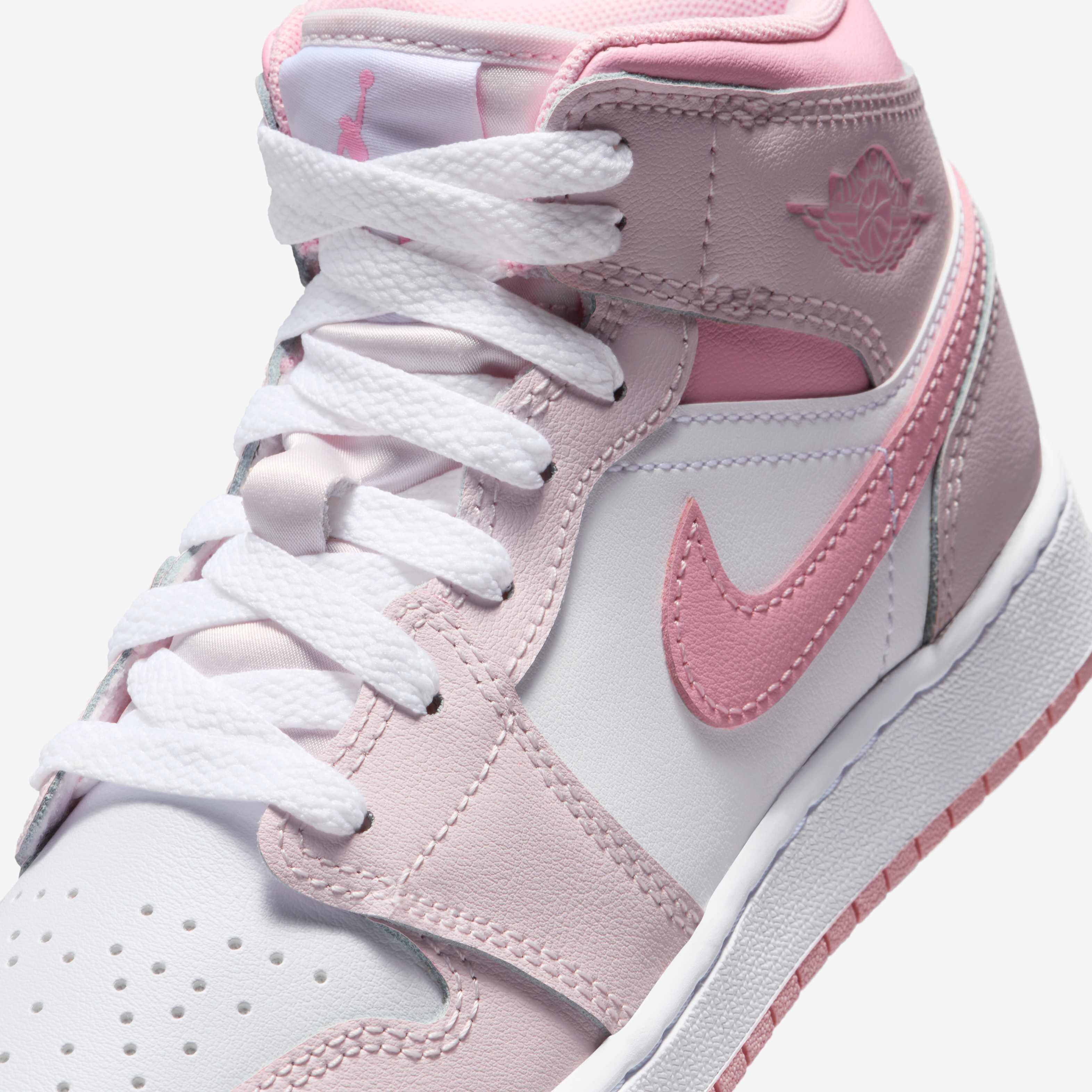 Air Jordan 1 Mid image number 6