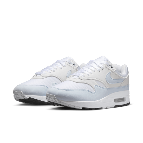Nike air max sales 1 essential all white