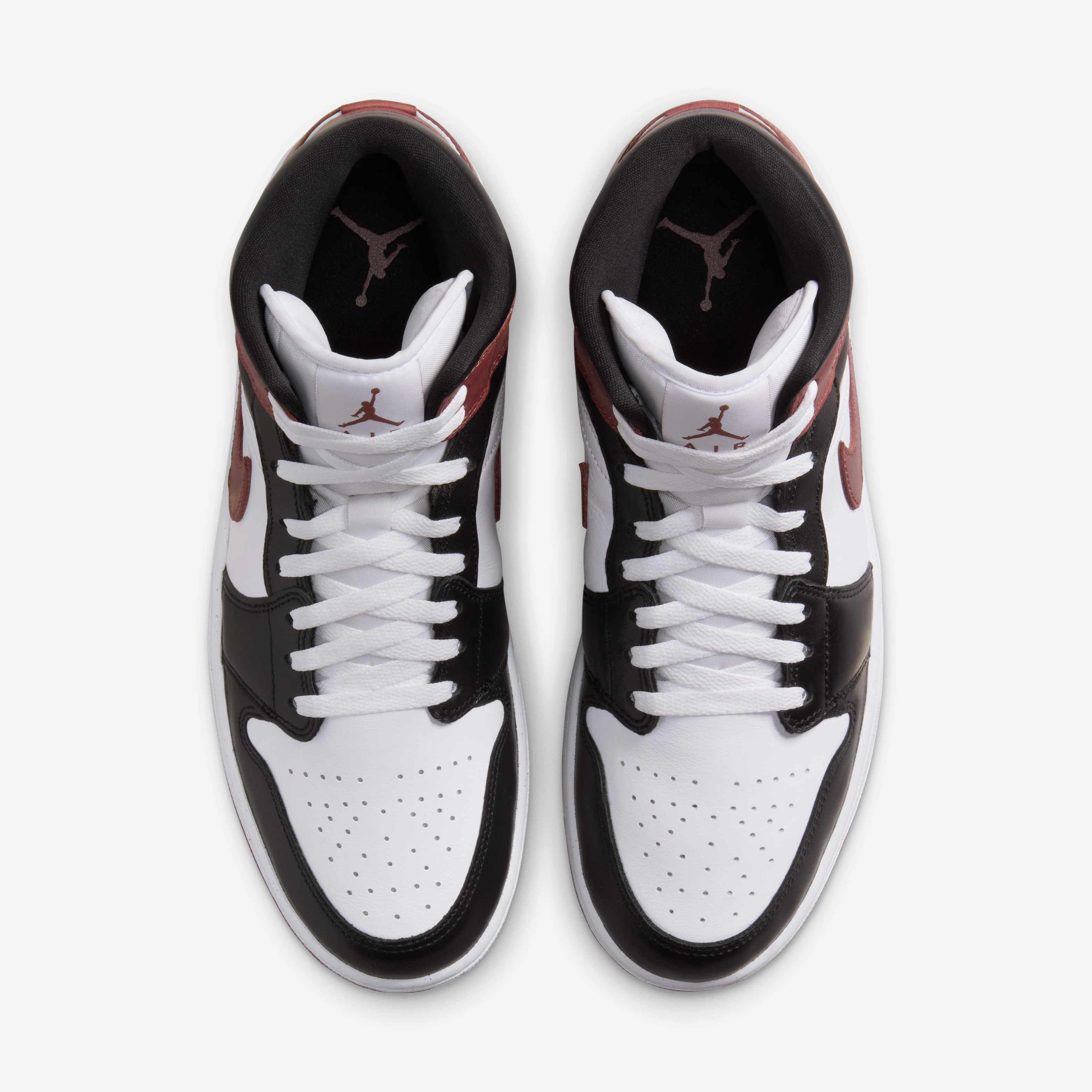 Air Jordan 1 Mid SE image number 3