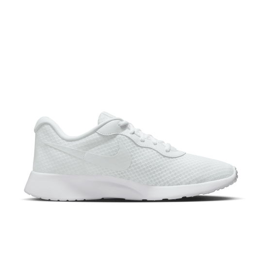 Nike white tanjun mens best sale