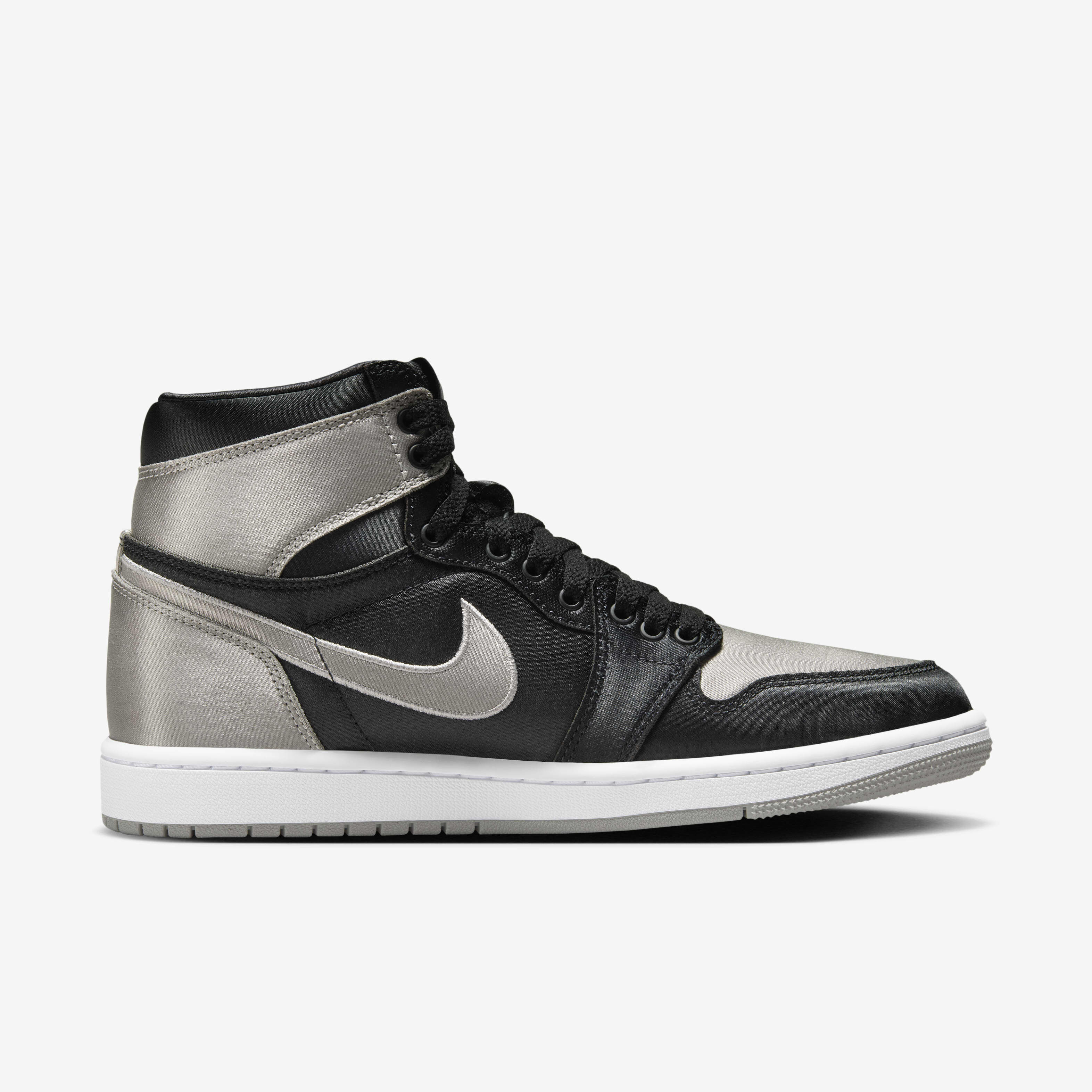 Nike satin shoes outlet