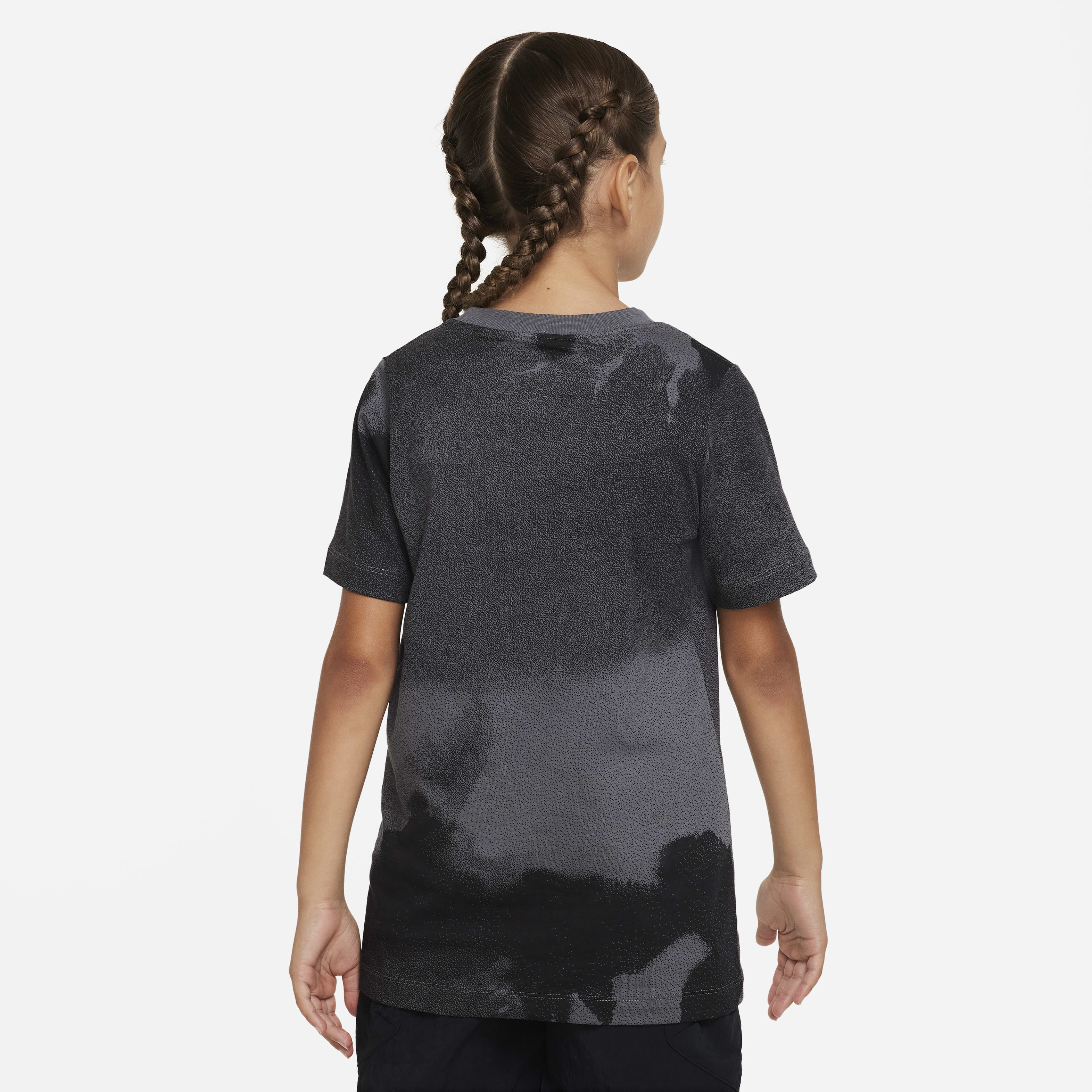 نايكي سبورتسوير image number 1